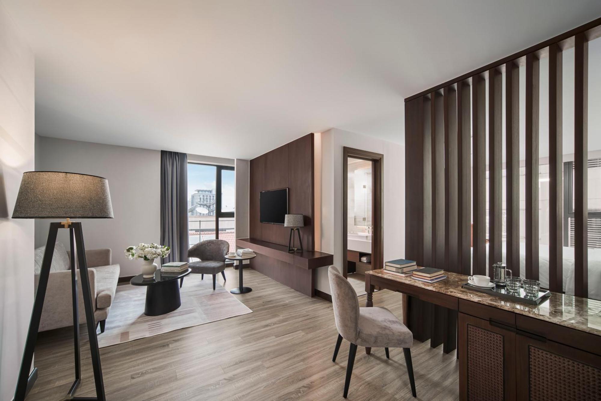 Hotel Signature By M Village Le Thanh Ton Ho Chi Minh City