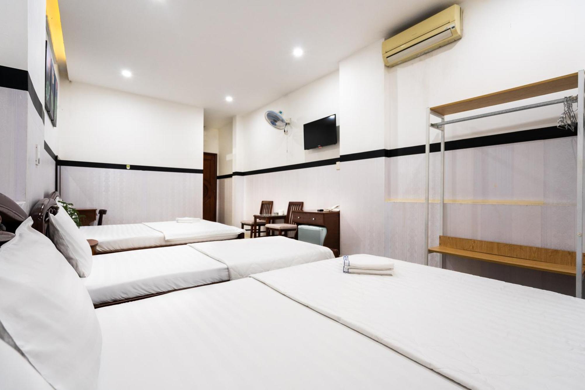ân Tình Khách sạn