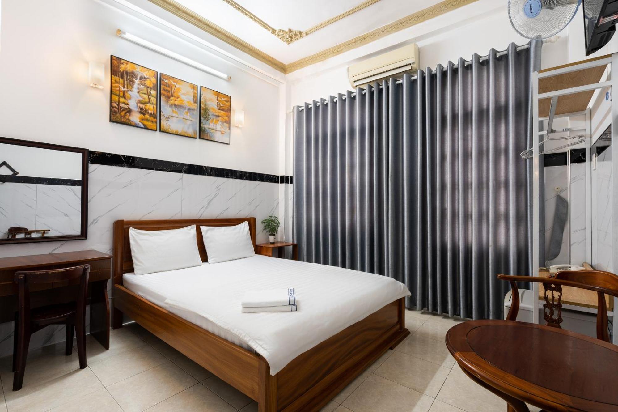 Lam Son Hotel Ho Chi Minh City