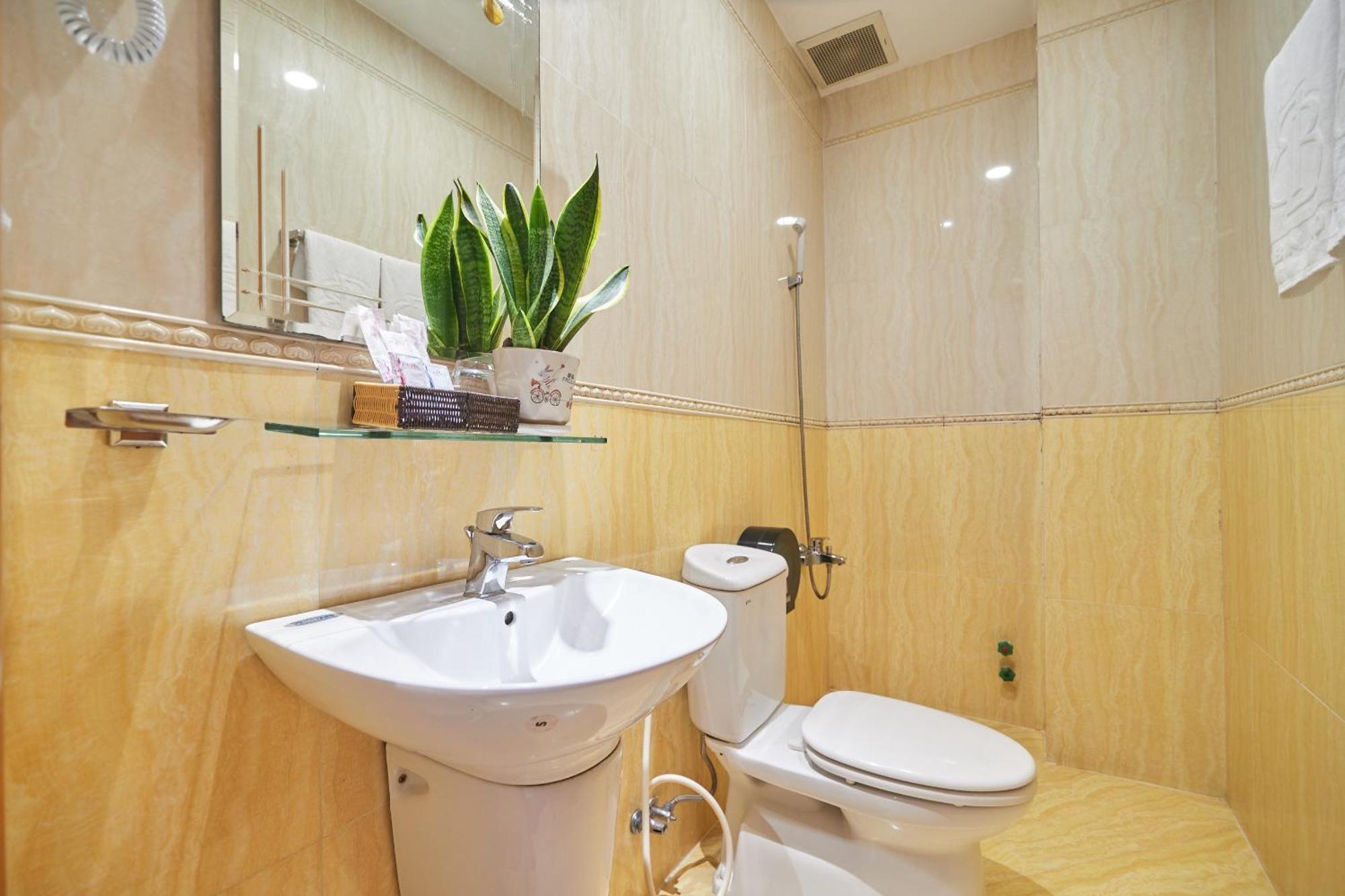 Bin Bin 2 - Near Him Lam D7 * Ho Chi Minh City