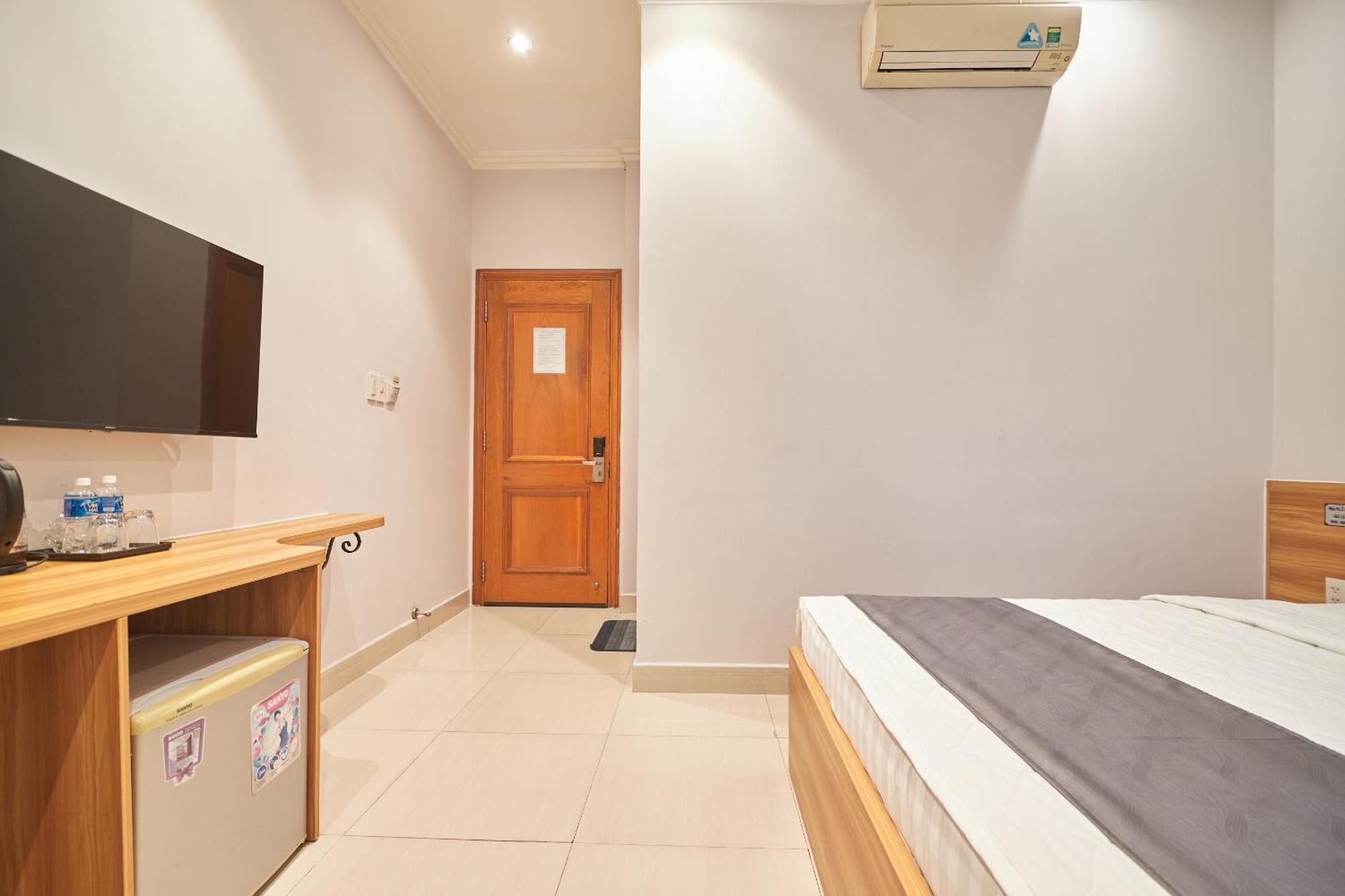Bin Bin 2 - Near Him Lam D7 Hotel Ho Chi Minh City