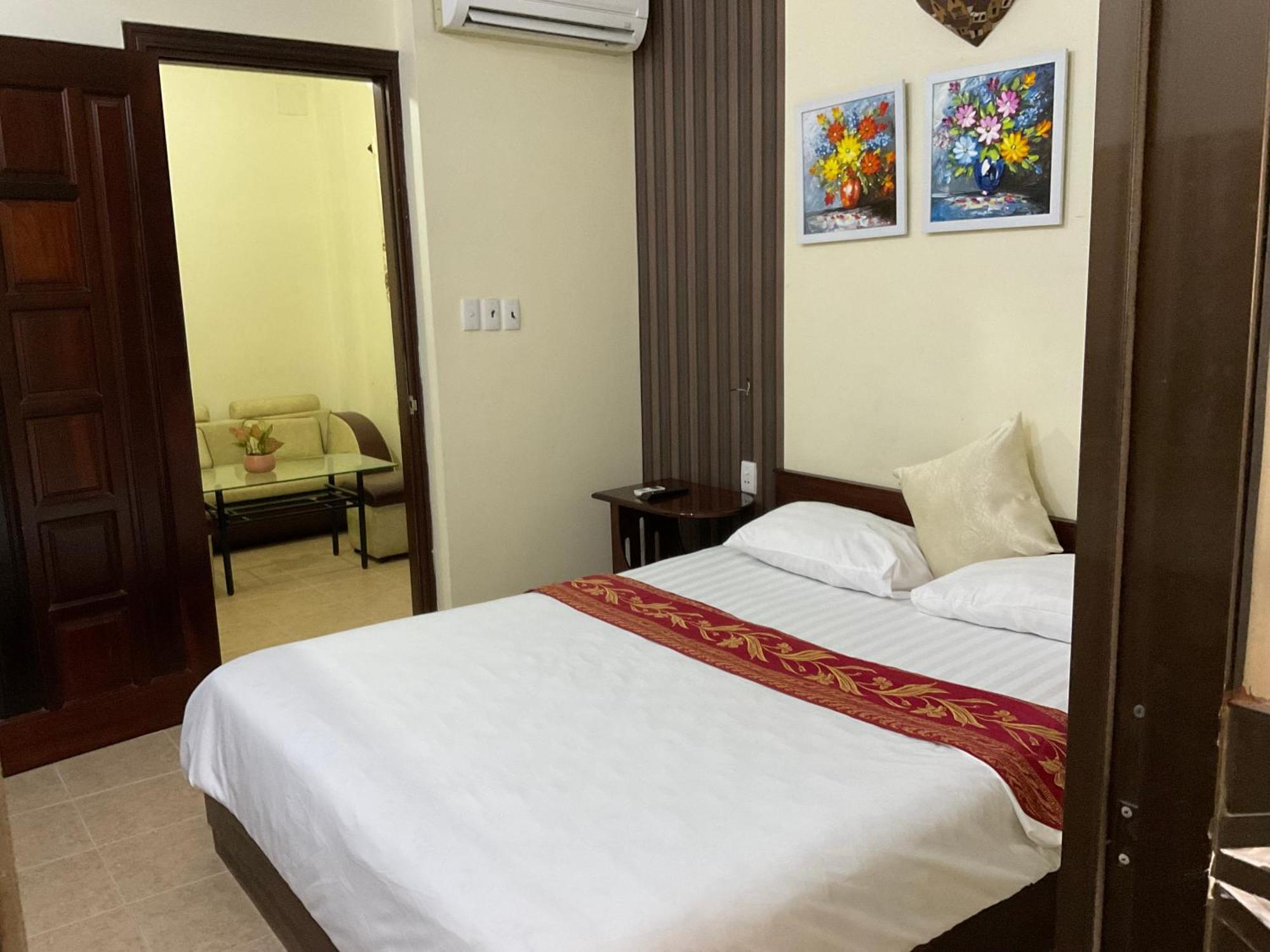 Hotel Khach San Minh Chau - Hoa Hung Bandar Ho Chi Minh