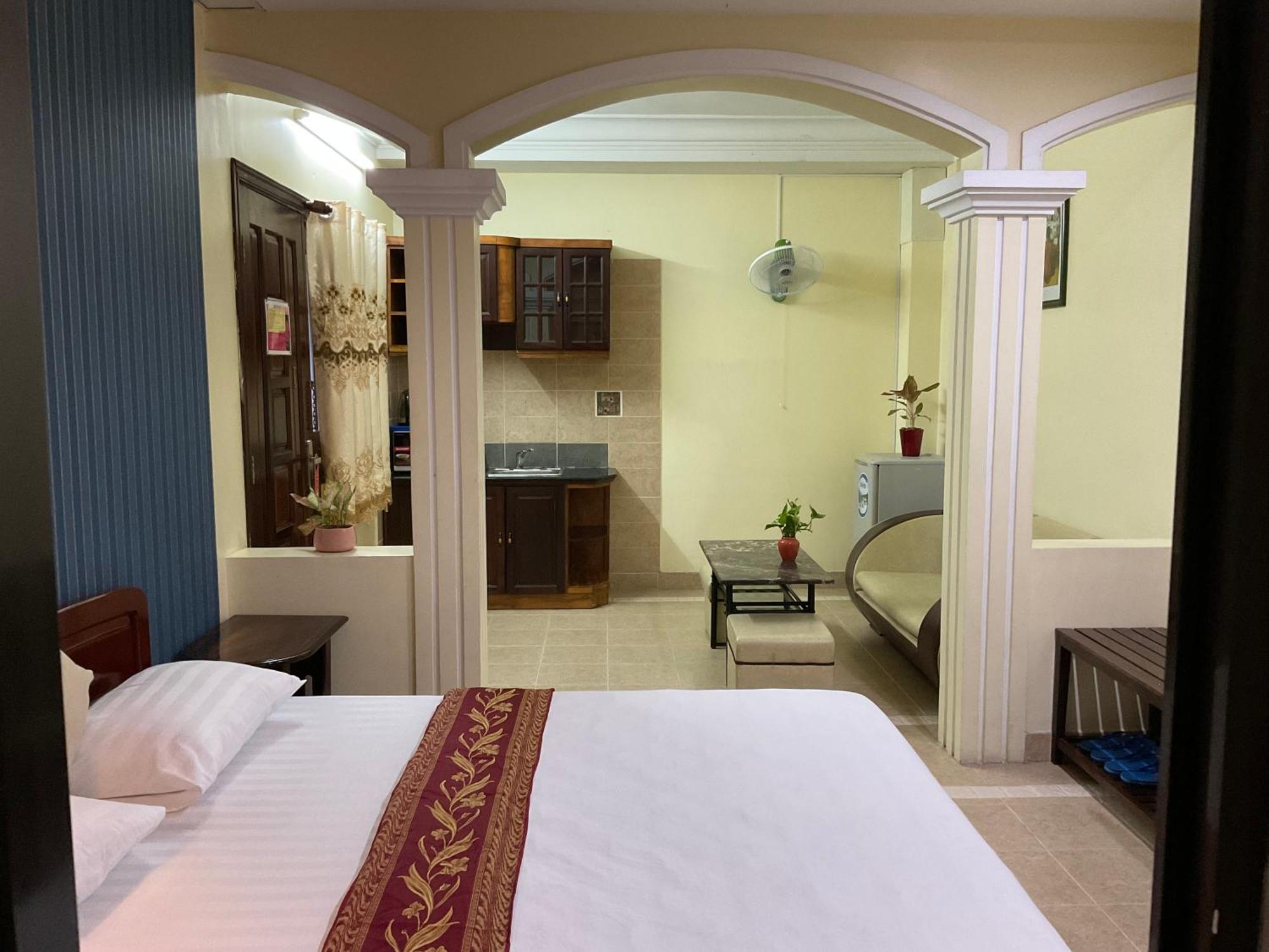 Khach San Minh Chau - Hoa Hung Hotel Bandar Ho Chi Minh