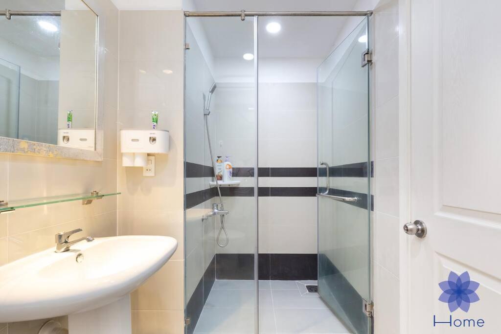 Ihome Furnished In Orchard Garden Building With Free Gym & Pool, Airport Pick-up Service Apartment Ho Chi Minh City