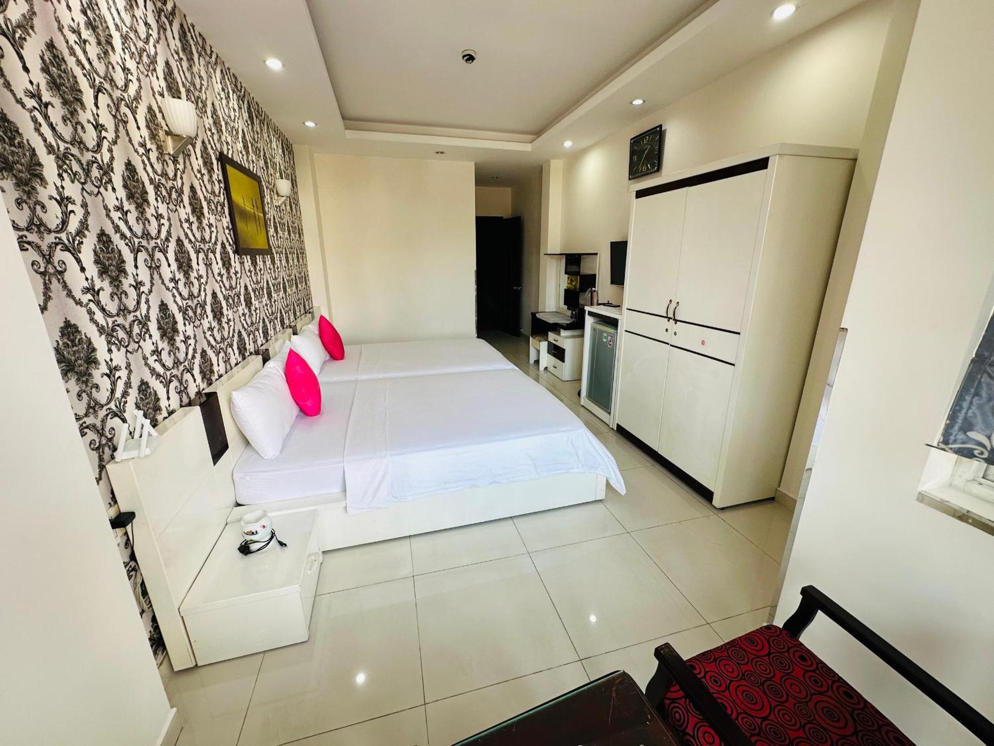 Redflower Hotel Ho Chi Minh City