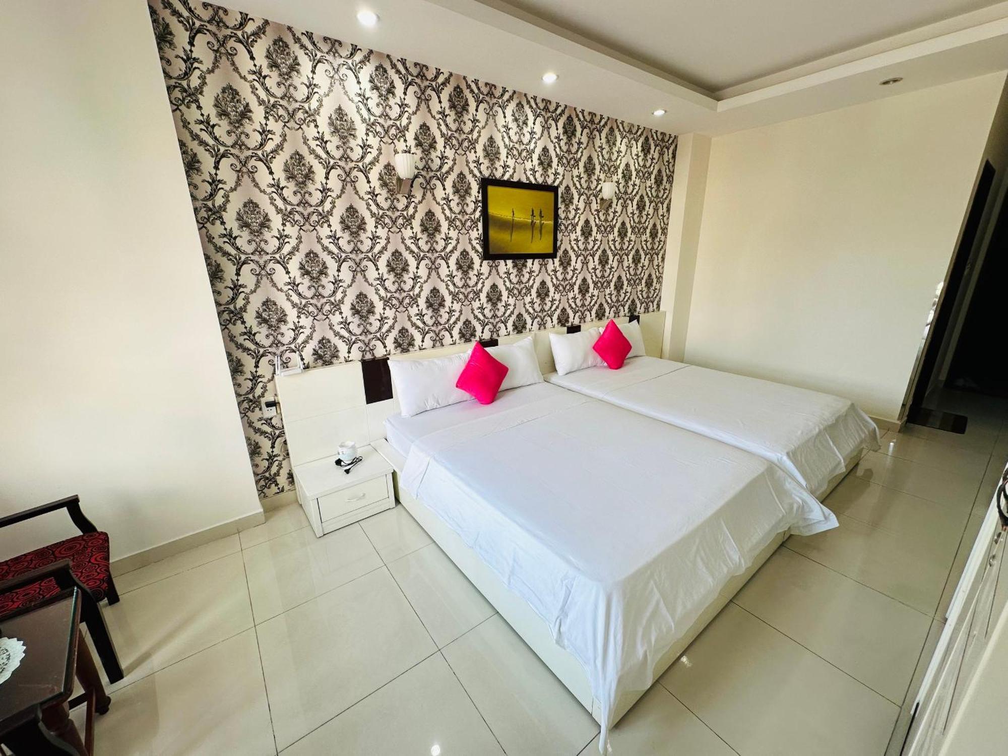 Hotel Redflower Ho Chi Minh City