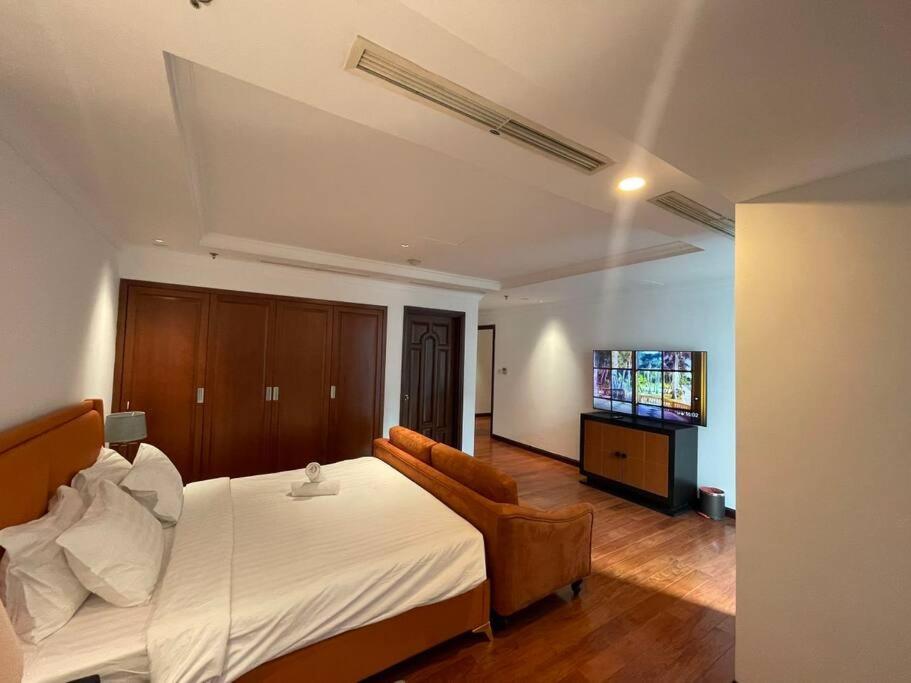 Apartment The Rixx Paradise@vincomcenter/bathtub/pool/netflx Ho Chi Minh City