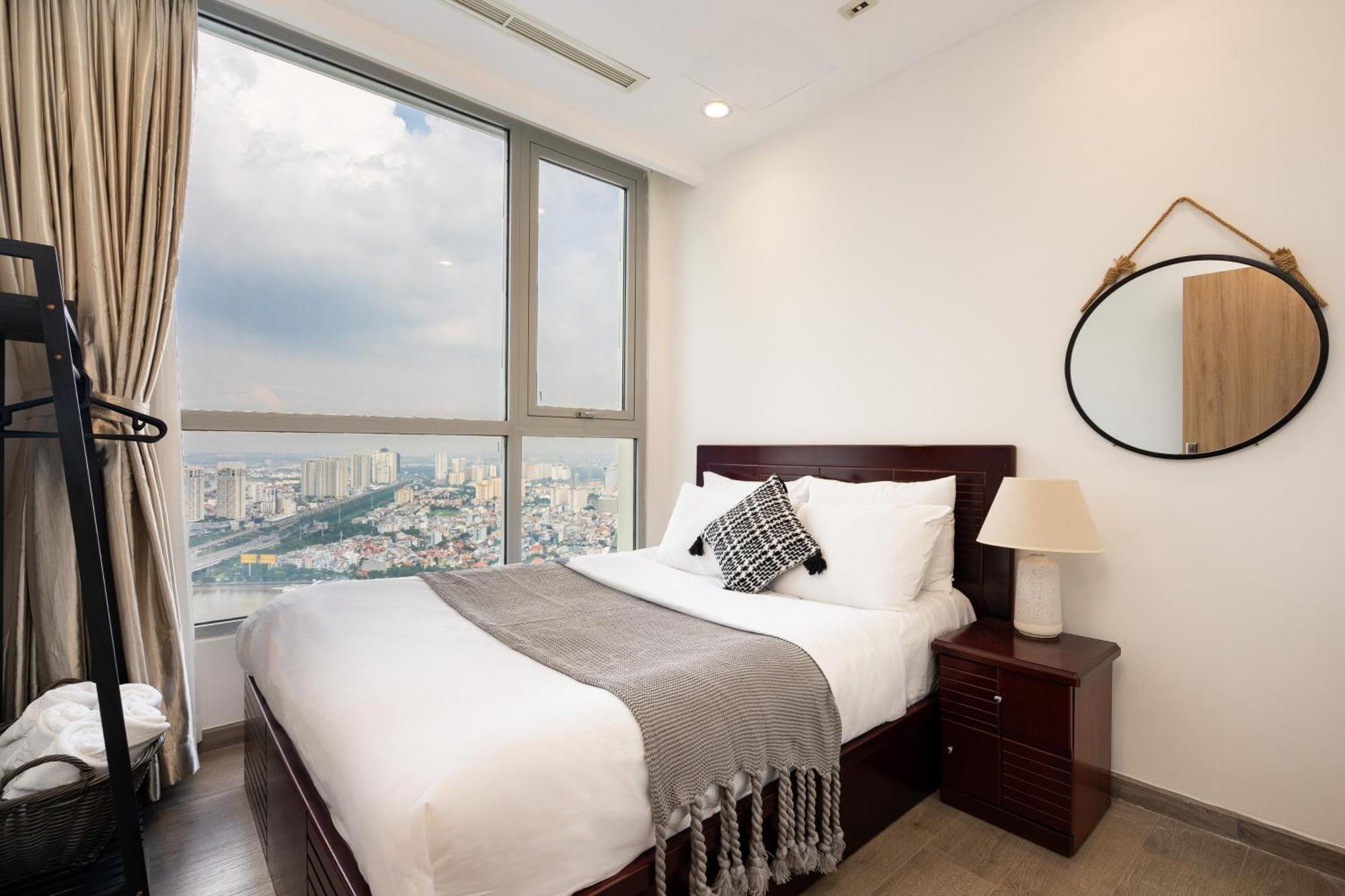 Allen Luxury - Vinhomes Park Pangsapuri Bandar Ho Chi Minh
