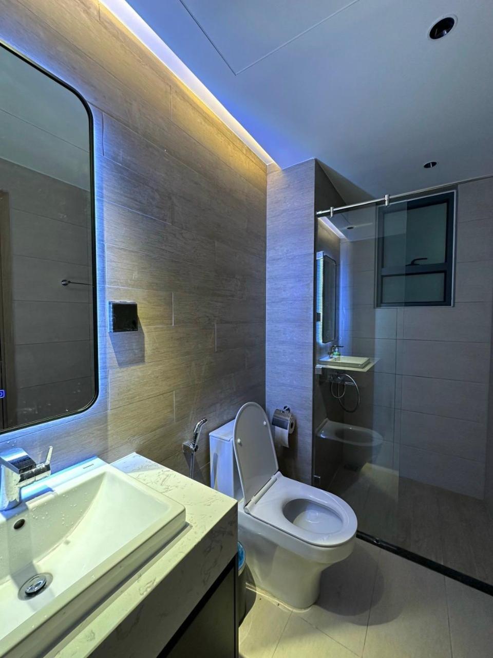 Apartment Sky Linked Celadon Ho Chi Minh City