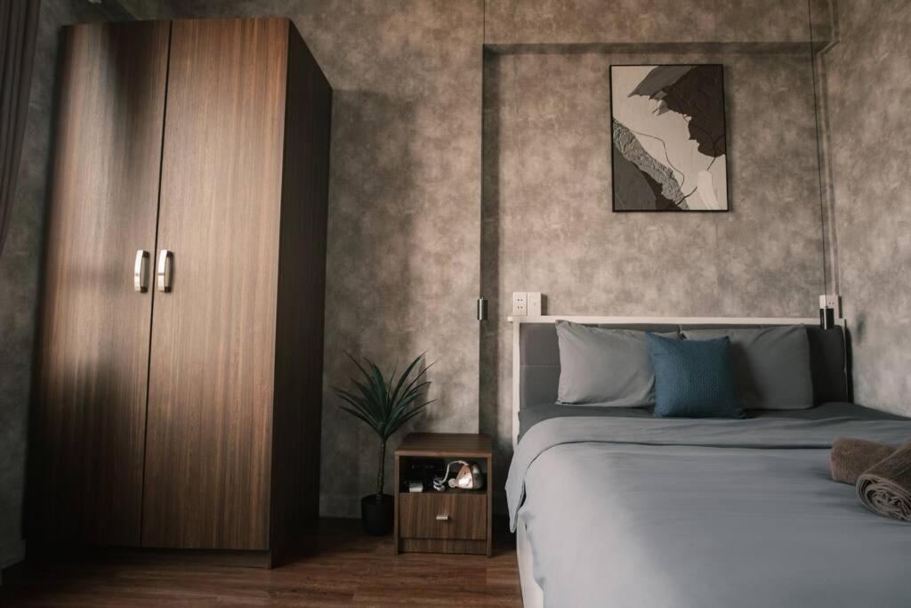 Masteri Riverview - Bathtub/projector/sound Sys Apartment