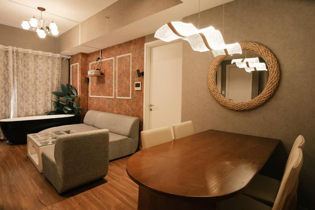 Masteri Riverview - Bathtub/projector/sound Sys