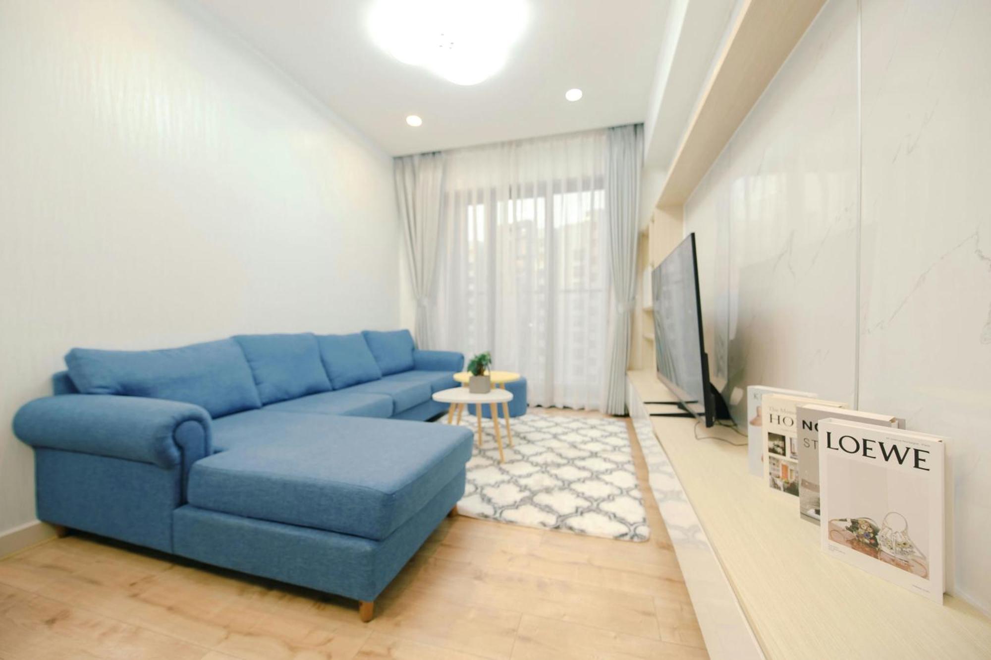 Apartment Emerald Celadon 2pn 2wc - Gan San Bay & Aeon Mall - Free Ho Boi, Bbq