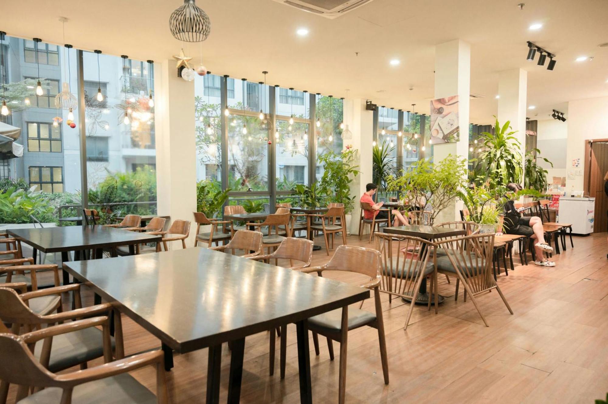 Emerald Celadon 2pn 2wc - Gan San Bay & Aeon Mall - Free Ho Boi, Bbq Apartment Ho Chi Minh City