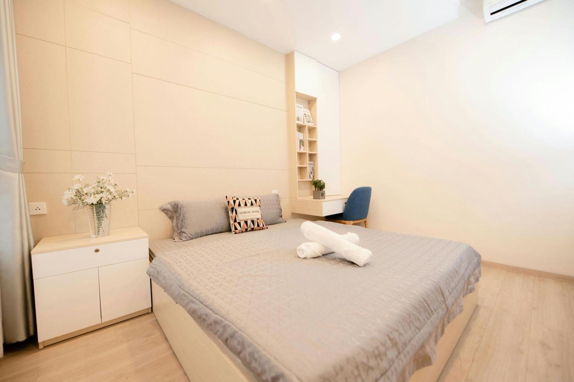 Apartment Emerald Celadon 2pn 2wc - Gan San Bay & Aeon Mall - Free Ho Boi, Bbq Ho Chi Minh City