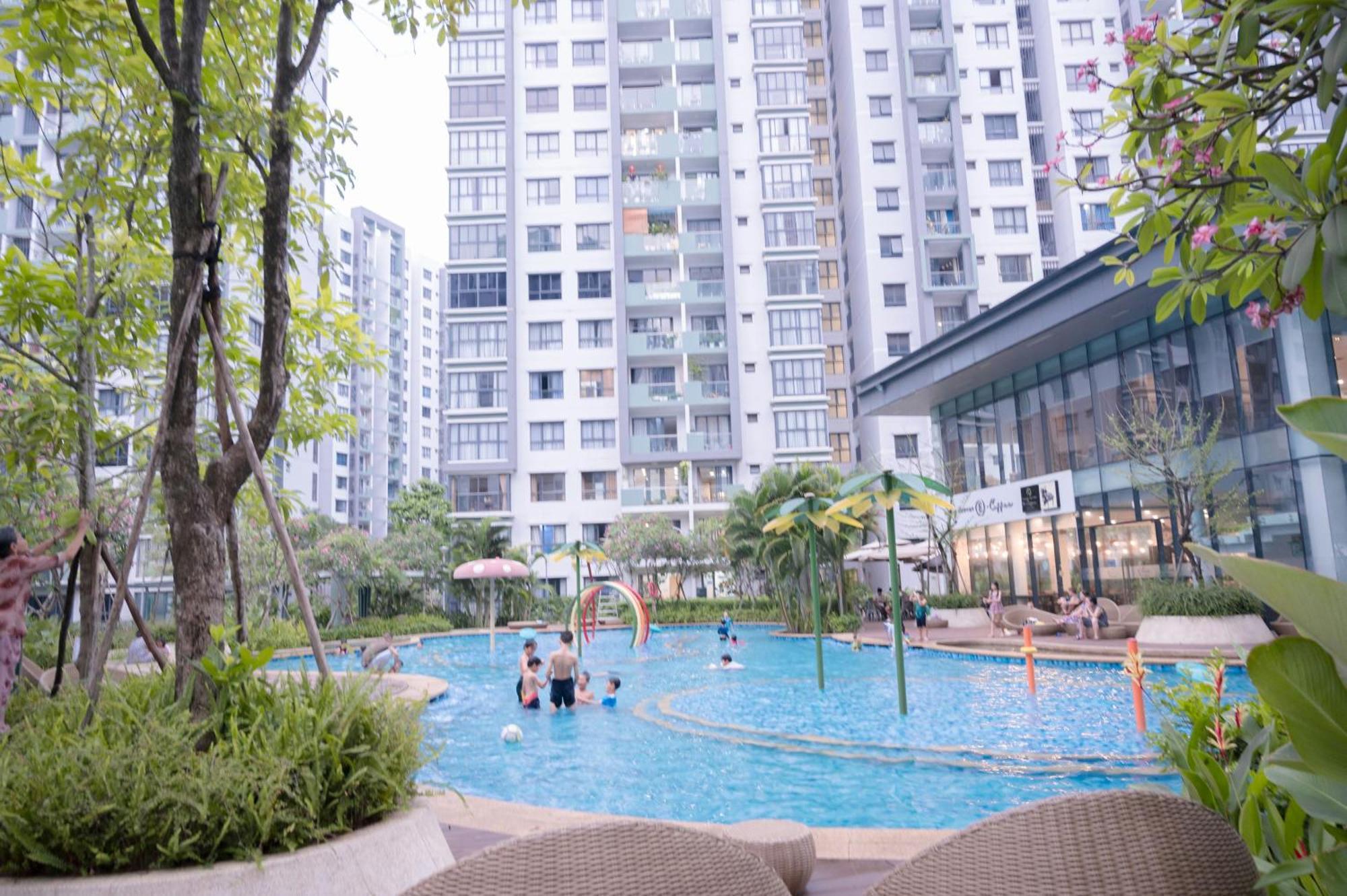 Apartment Emerald Celadon 2pn 2wc - Gan San Bay & Aeon Mall - Free Ho Boi, Bbq Ho Chi Minh City