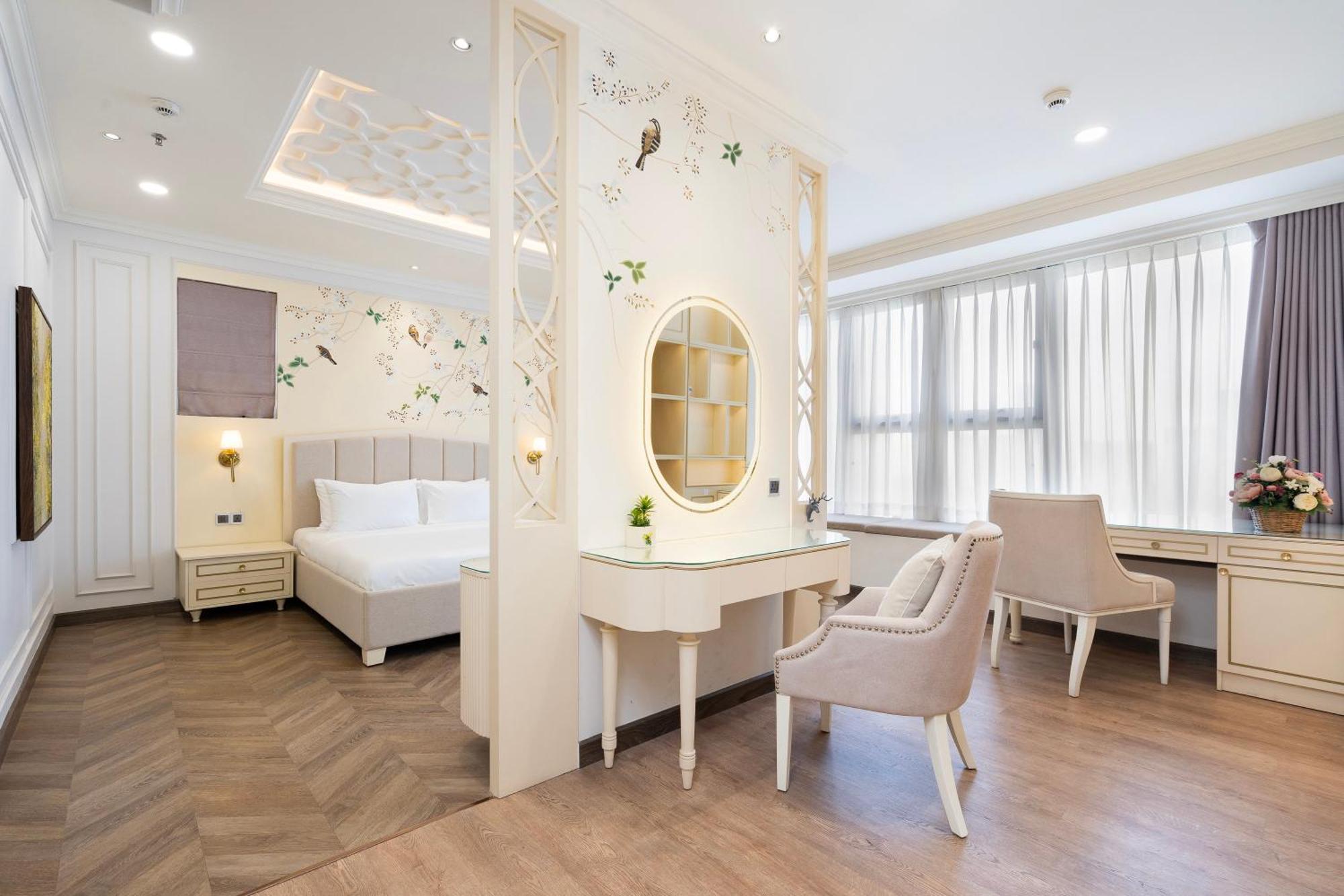 Convinia Luxury The Peak Midtown Apartment *