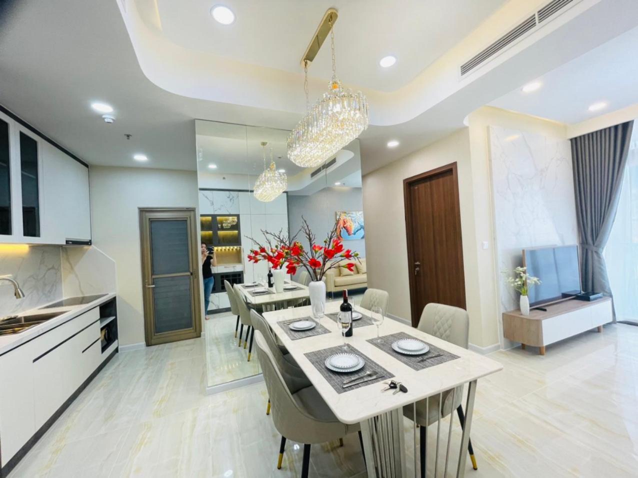 Apartment Alahome 2br M8 Midtown Ho Chi Minh City