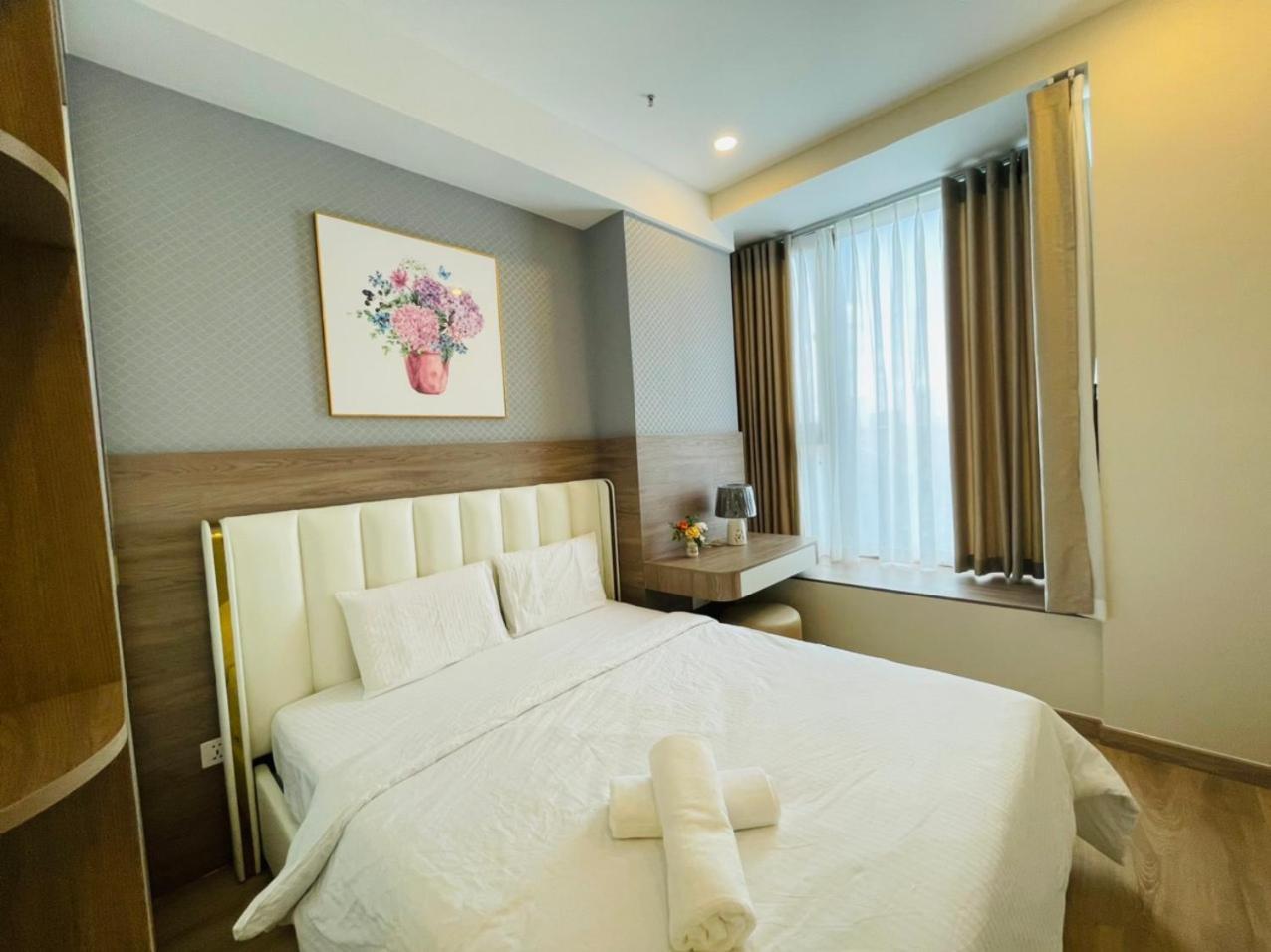 Alahome 2br M8 Midtown * Ho Chi Minh City