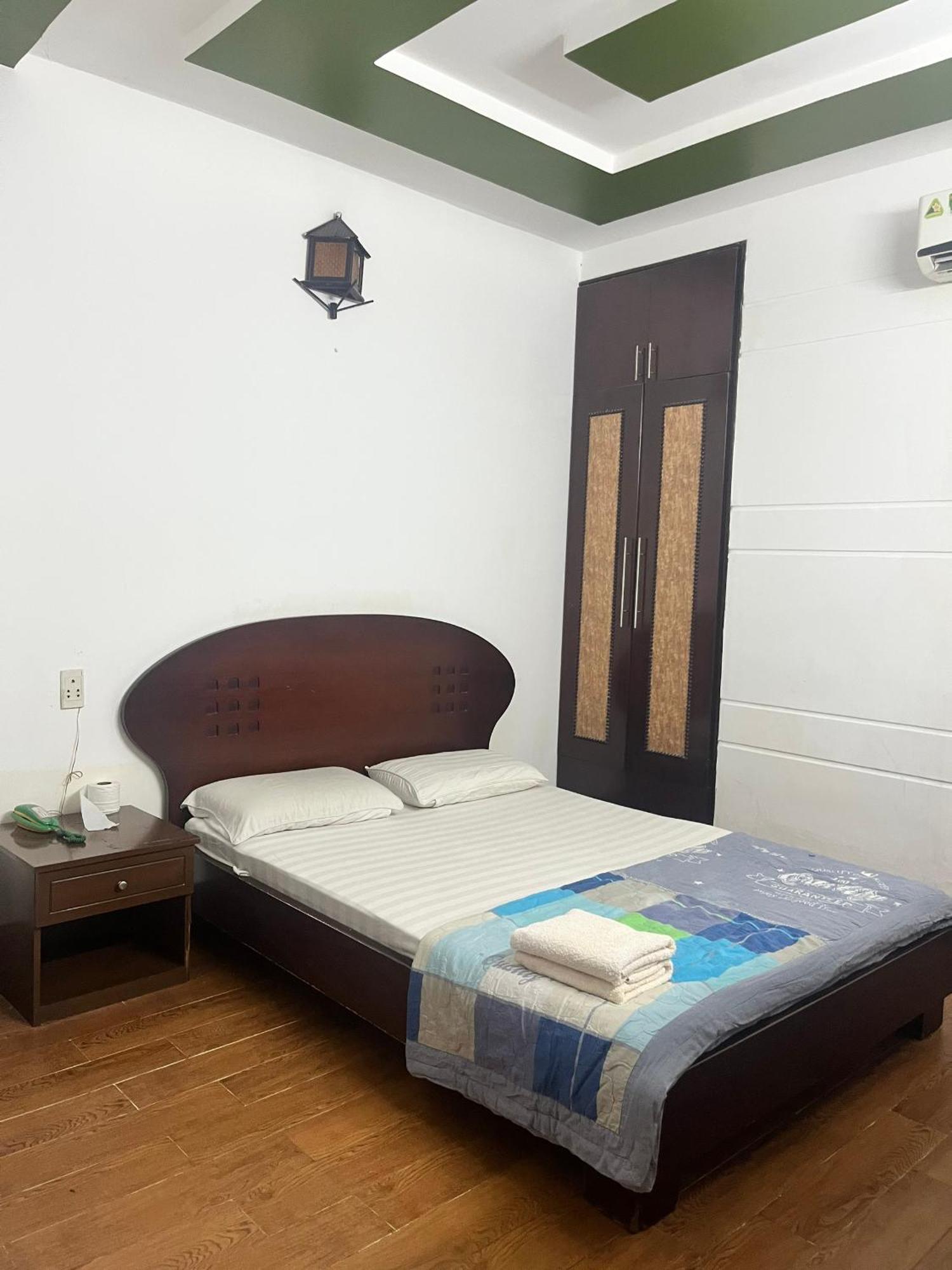 Hotel Nhat 2 *
