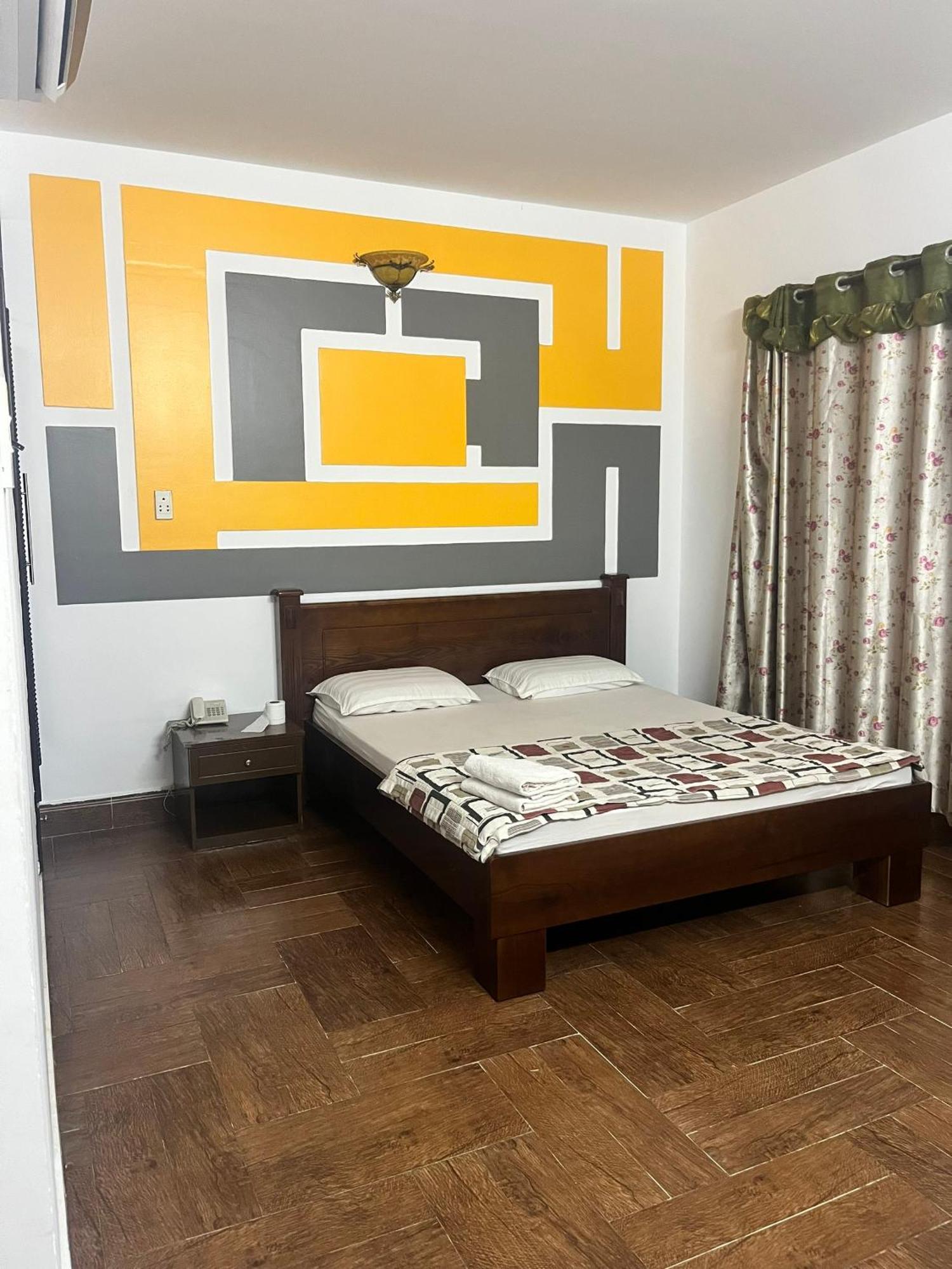 Hotel Nhat 2 Ho Chi Minh City