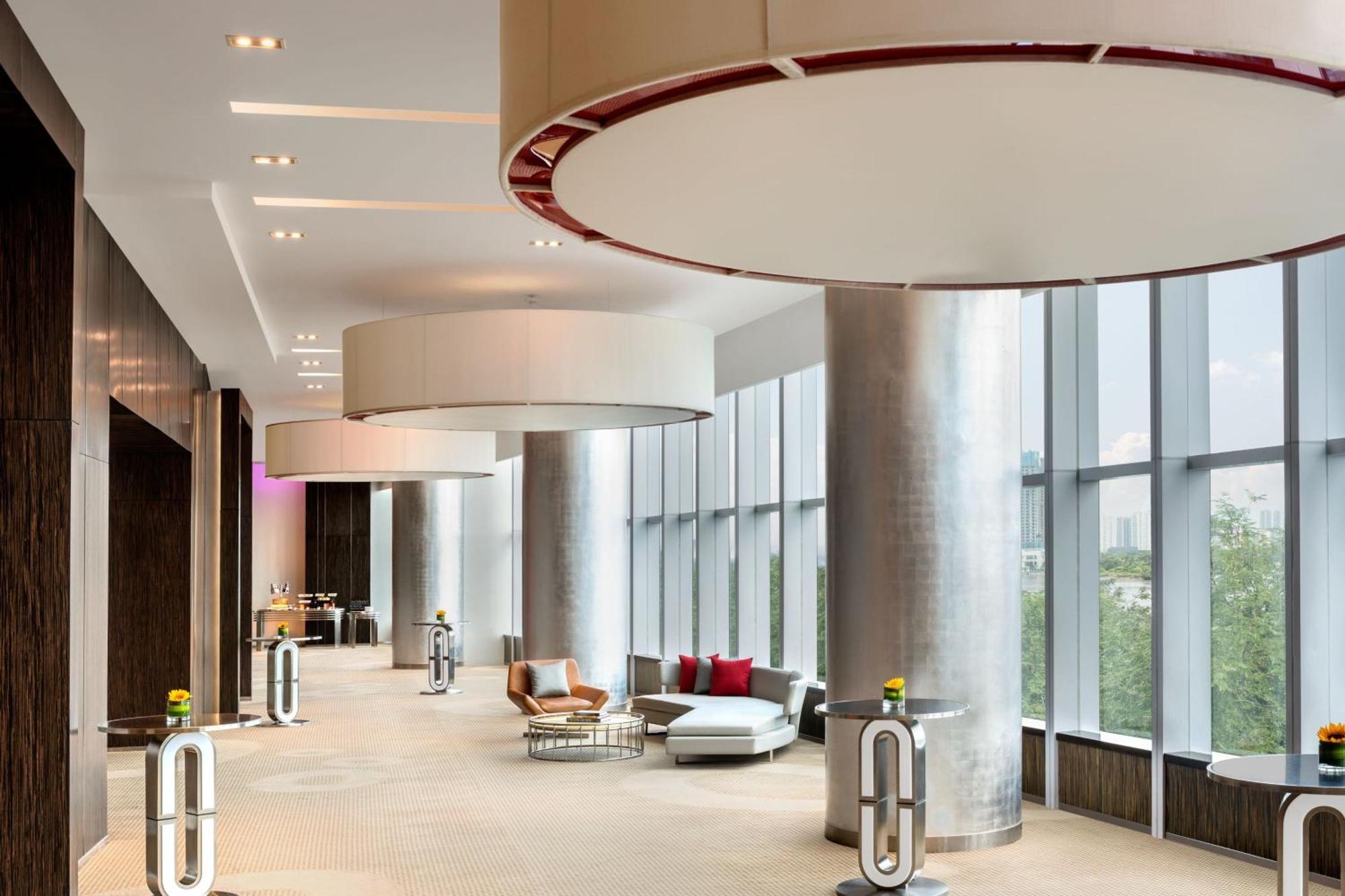 Hotel Le Meridien Saigon