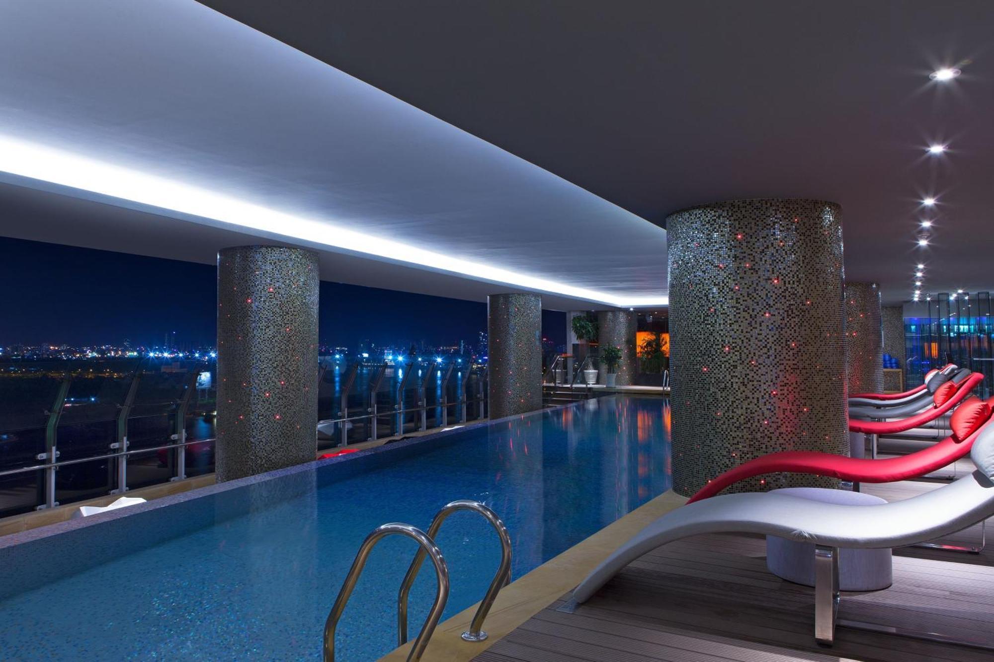 Hotel Le Meridien Saigon 5*