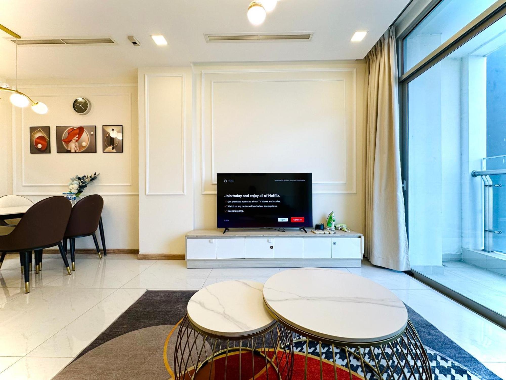 Pangsapuri Vinhomes Central Park Luxury For Rent *