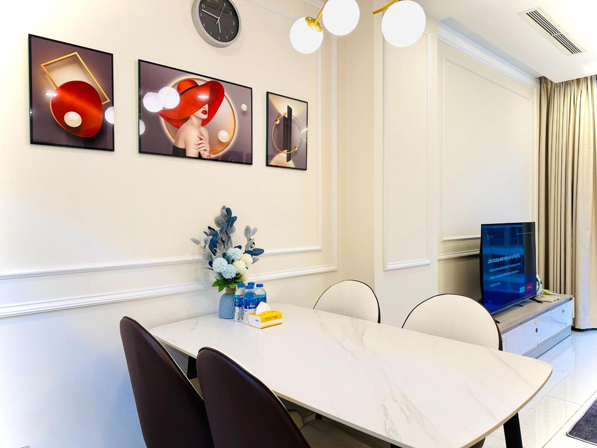 Vinhomes Central Park Luxury For Rent * Bandar Ho Chi Minh