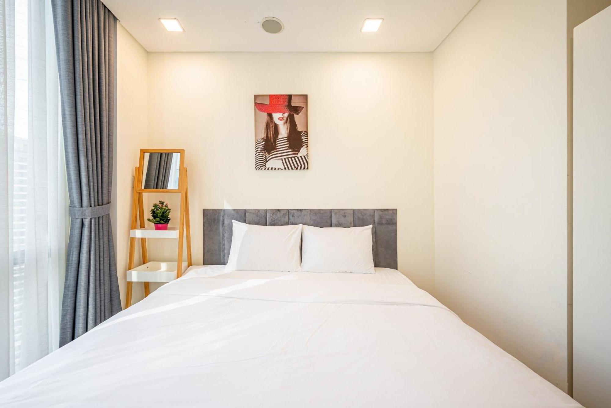Landmark 81 And Vinhomes Riverside Apartment
