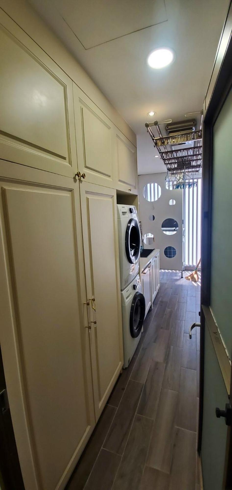 Alahome Two Bedroom Midtown Apartment Ho Chi Minh City