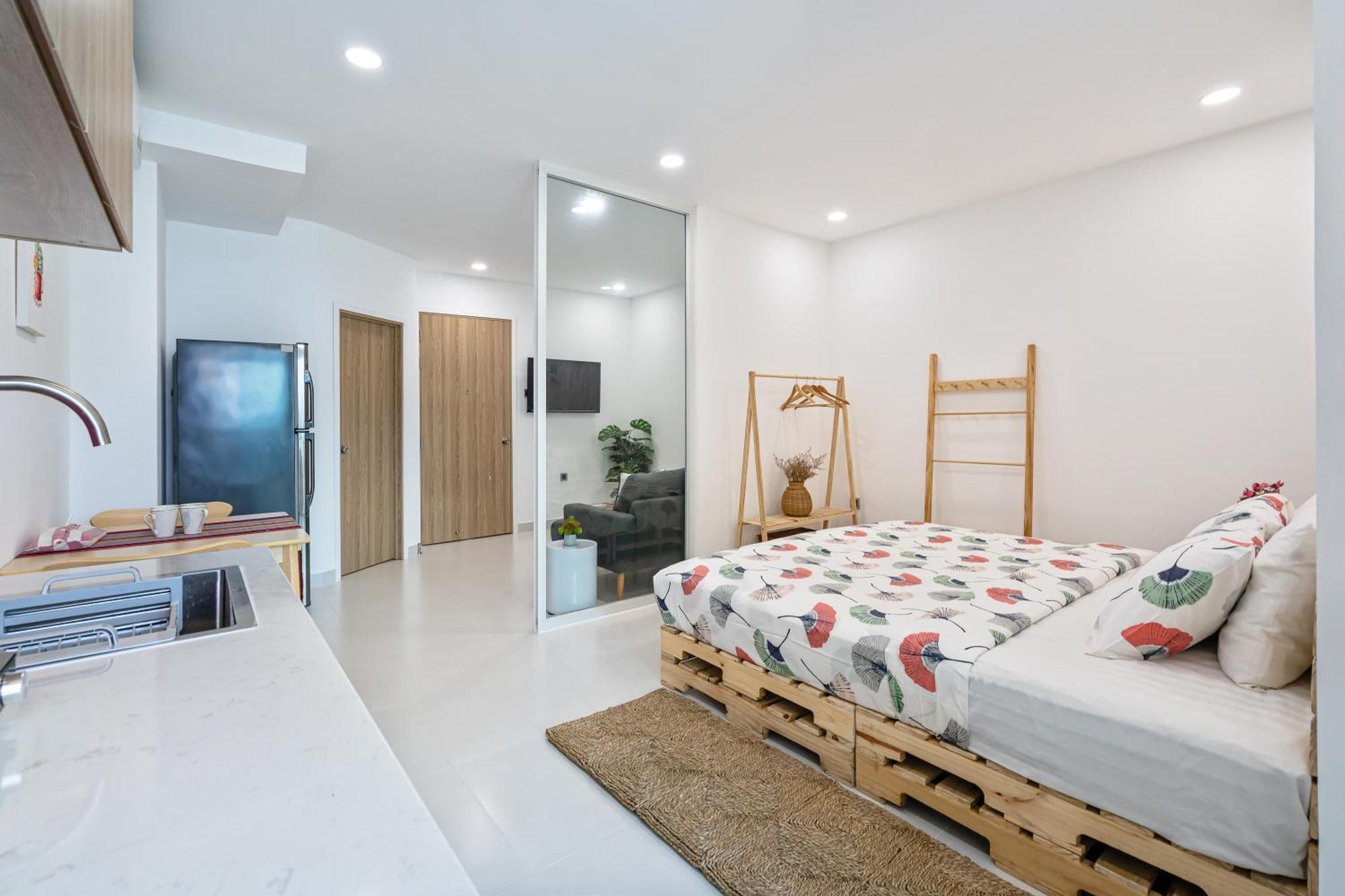 Alex House Saigon - Serviced