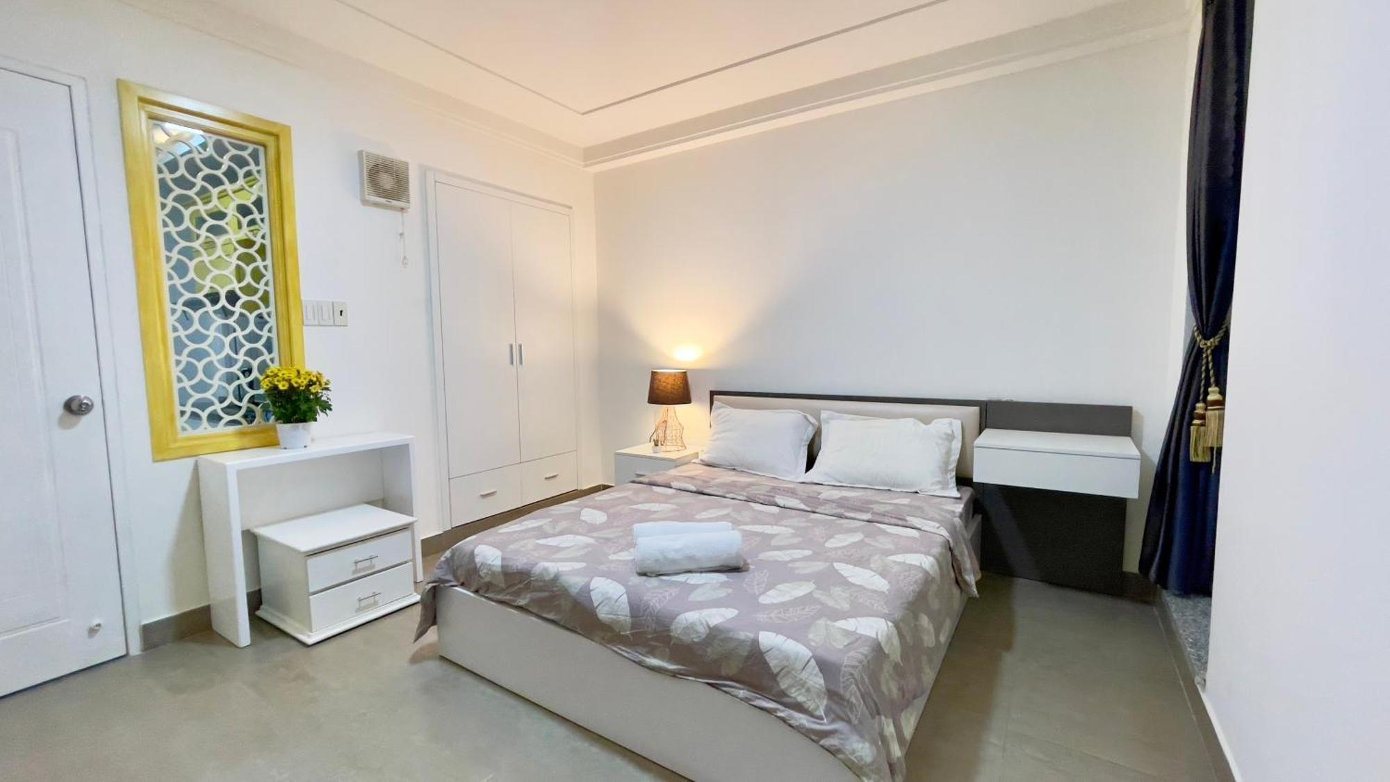A Cozy And Stylish In The Heart Of * Ho Chi Minh City