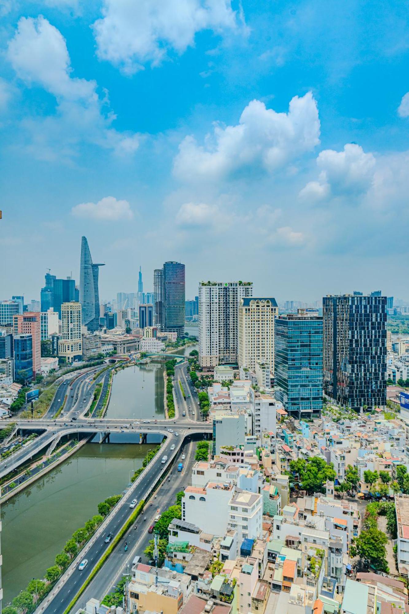 Millennium Luxury With Location Apartment