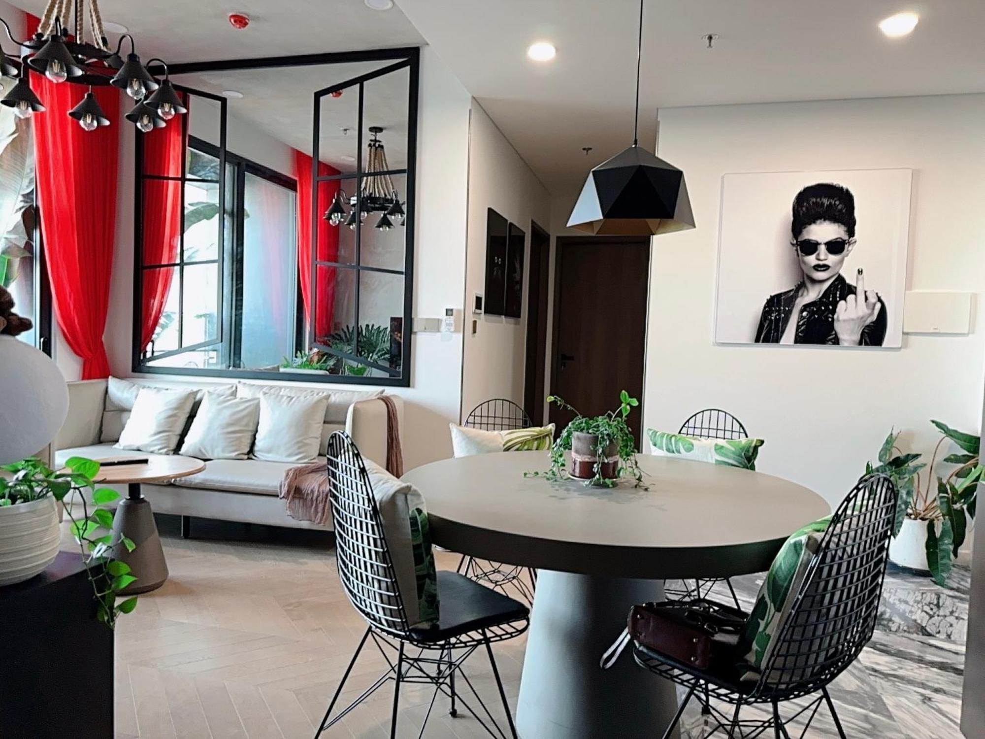 Căn hộ Elegant 2br In Lumiere Riverside Thao Dien
