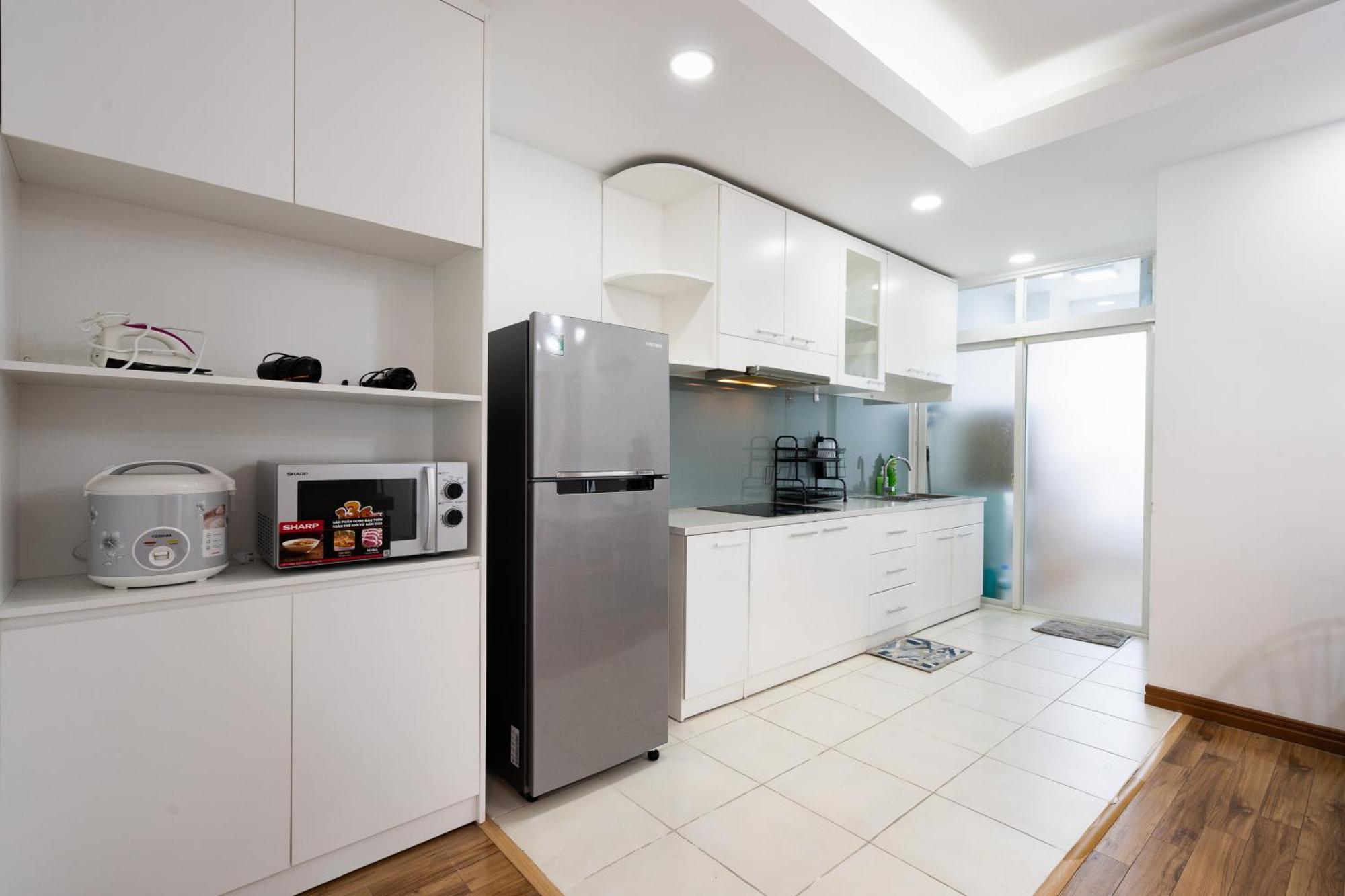 Big Next To Bui Vien , Ben Thanh Market Apartment *