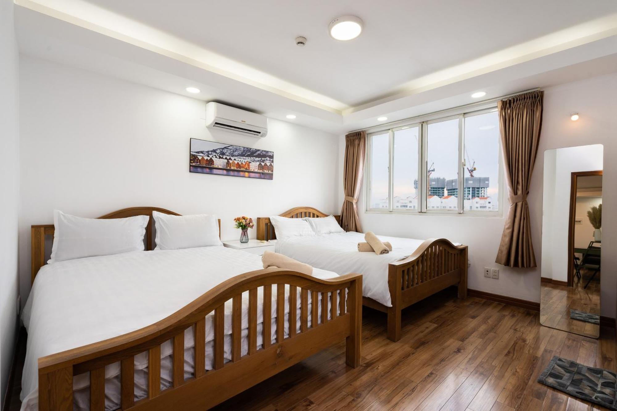 Big Next To Bui Vien , Ben Thanh Market Apartment *