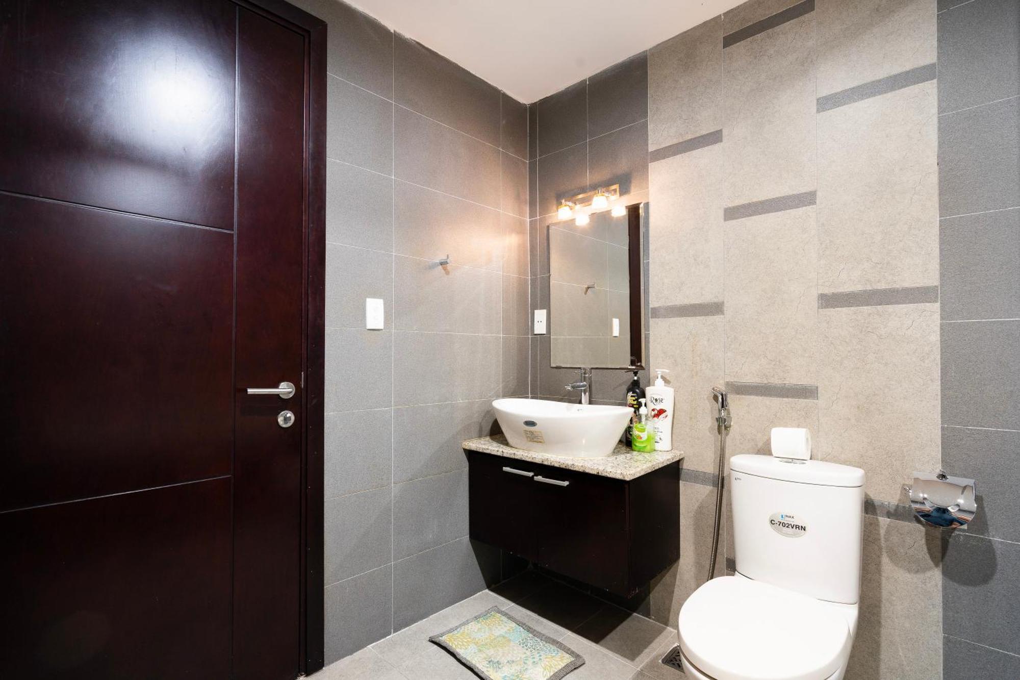 Big Next To Bui Vien , Ben Thanh Market Apartment *