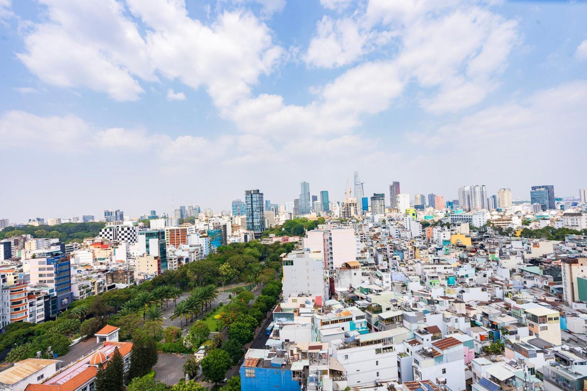 Big Next To Bui Vien , Ben Thanh Market Apartment *