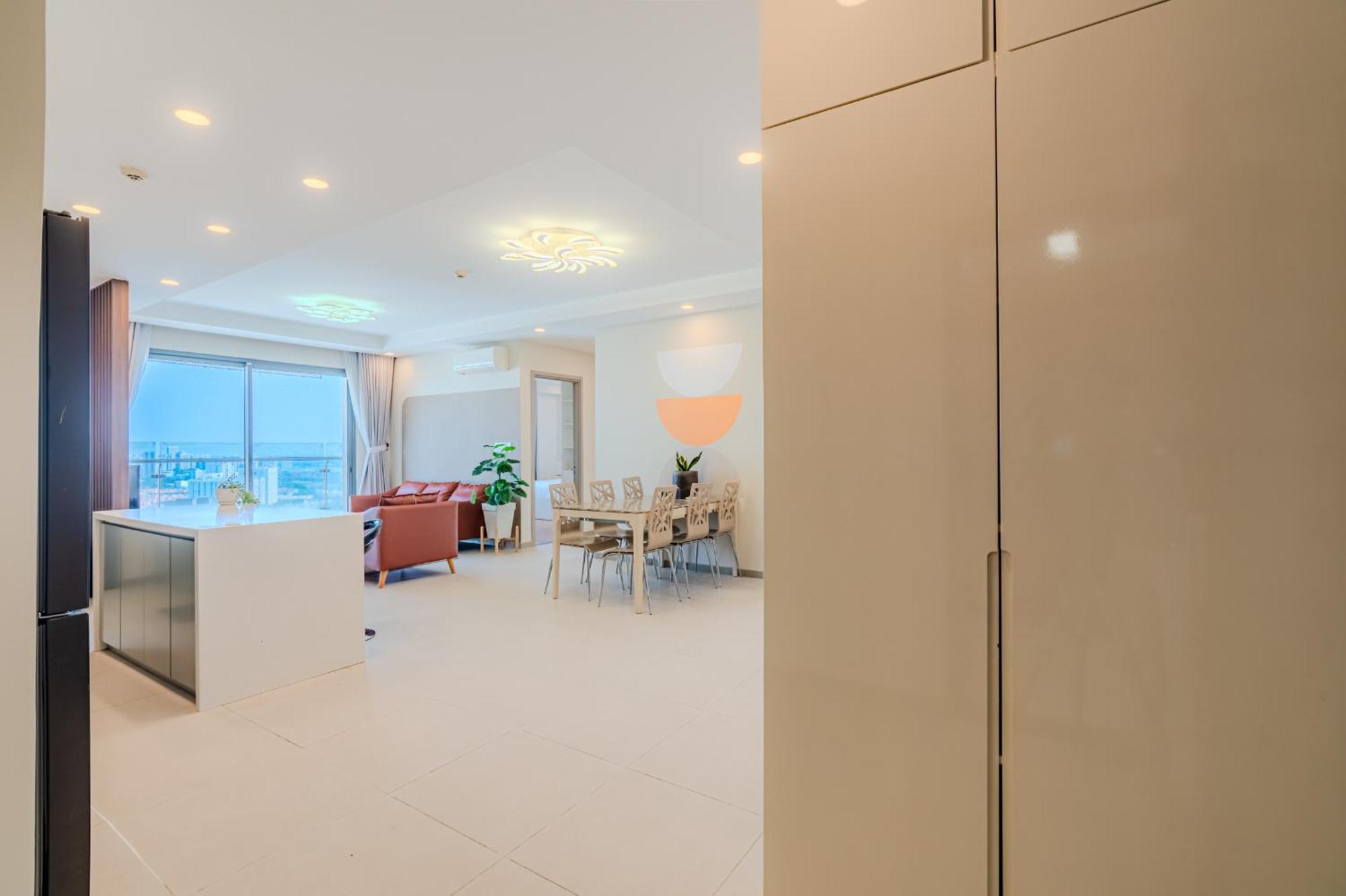 Clover Goldview Serviced * Ho Chi Minh City