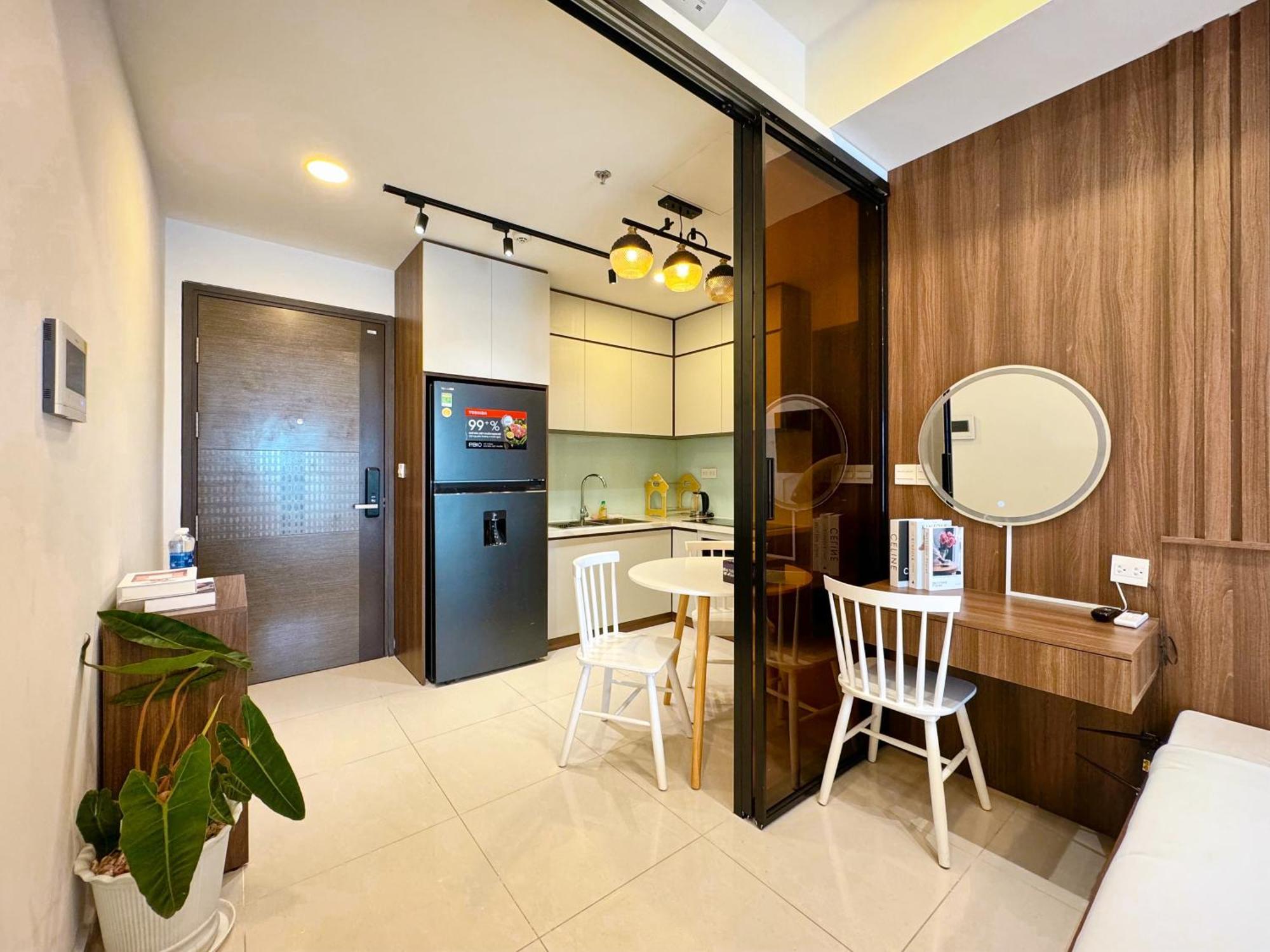 Tommy Homes In Soho District 1 Apartment