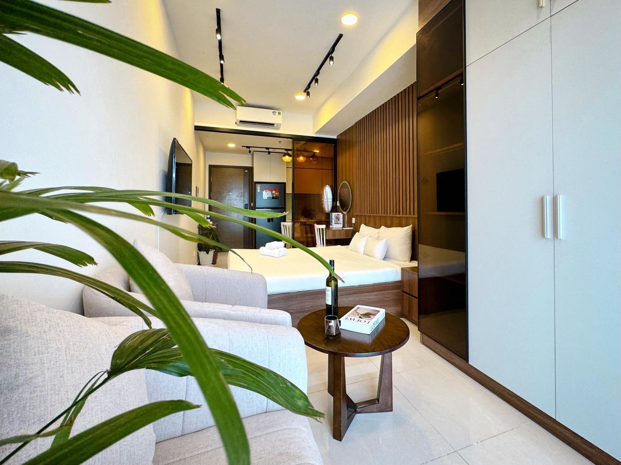 Căn hộ Tommy Homes In Soho District 1