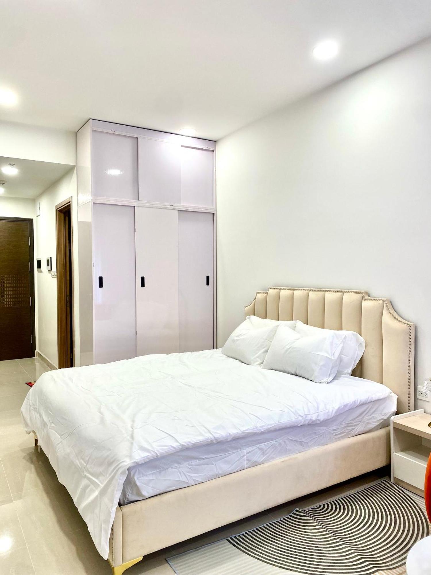 Soho District 1 Apartment *