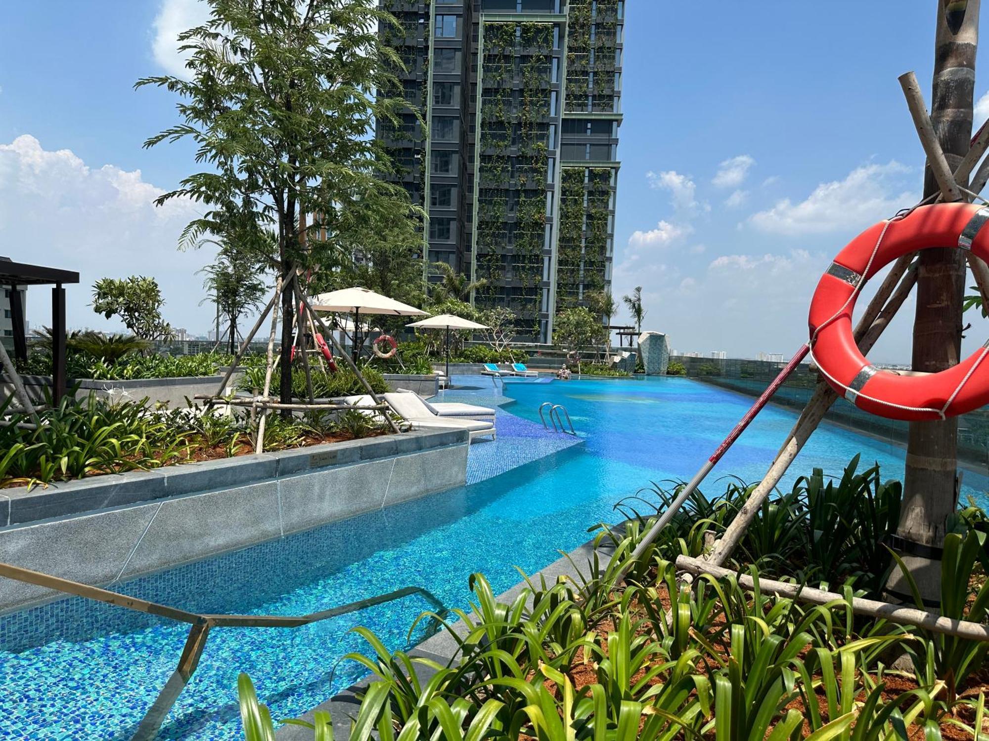 Căn hộ Elegant 2br In Lumiere Riverside Thao Dien *