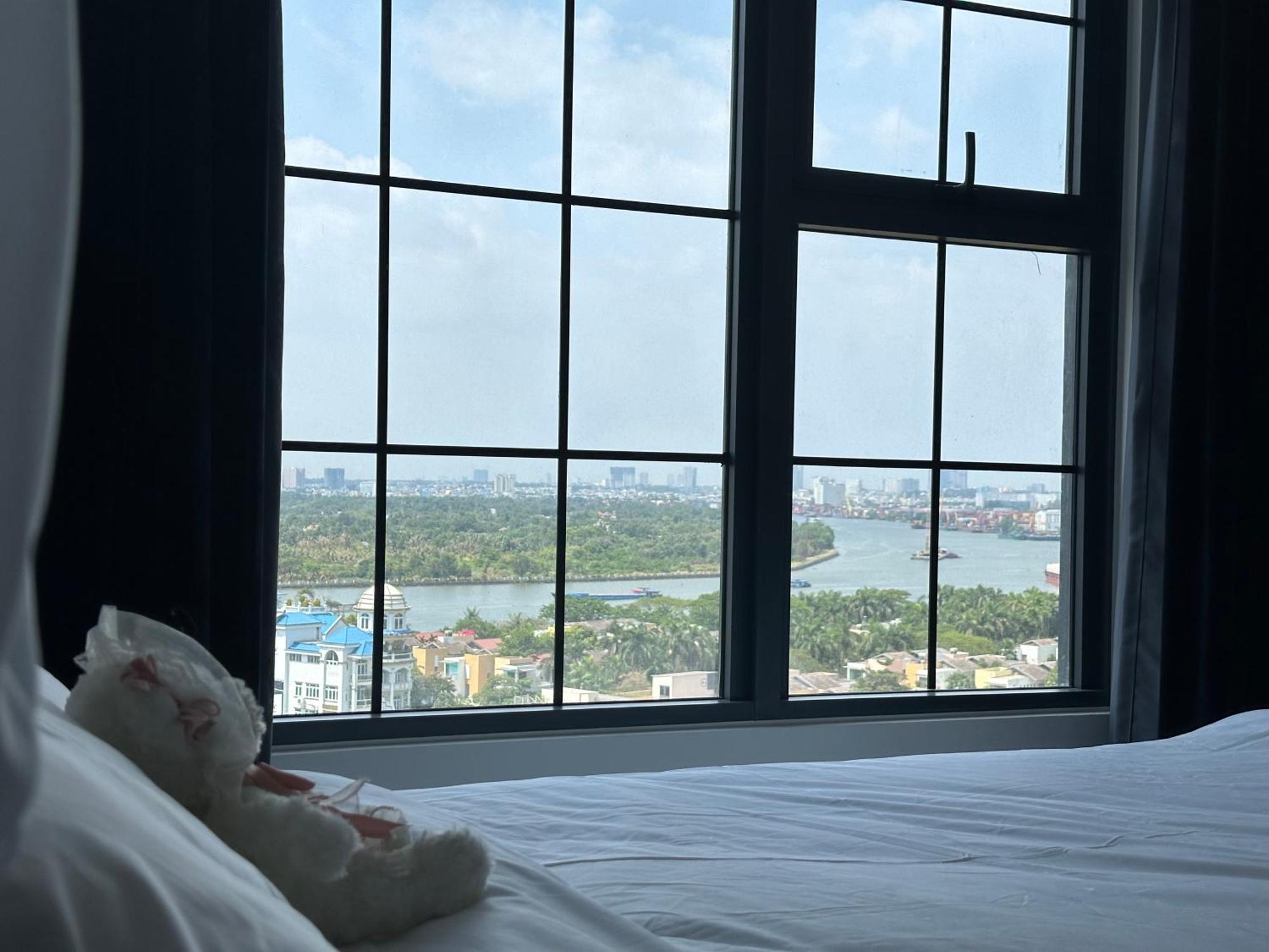 Elegant 2br In Lumiere Riverside Thao Dien * TP. Hồ Chí Minh