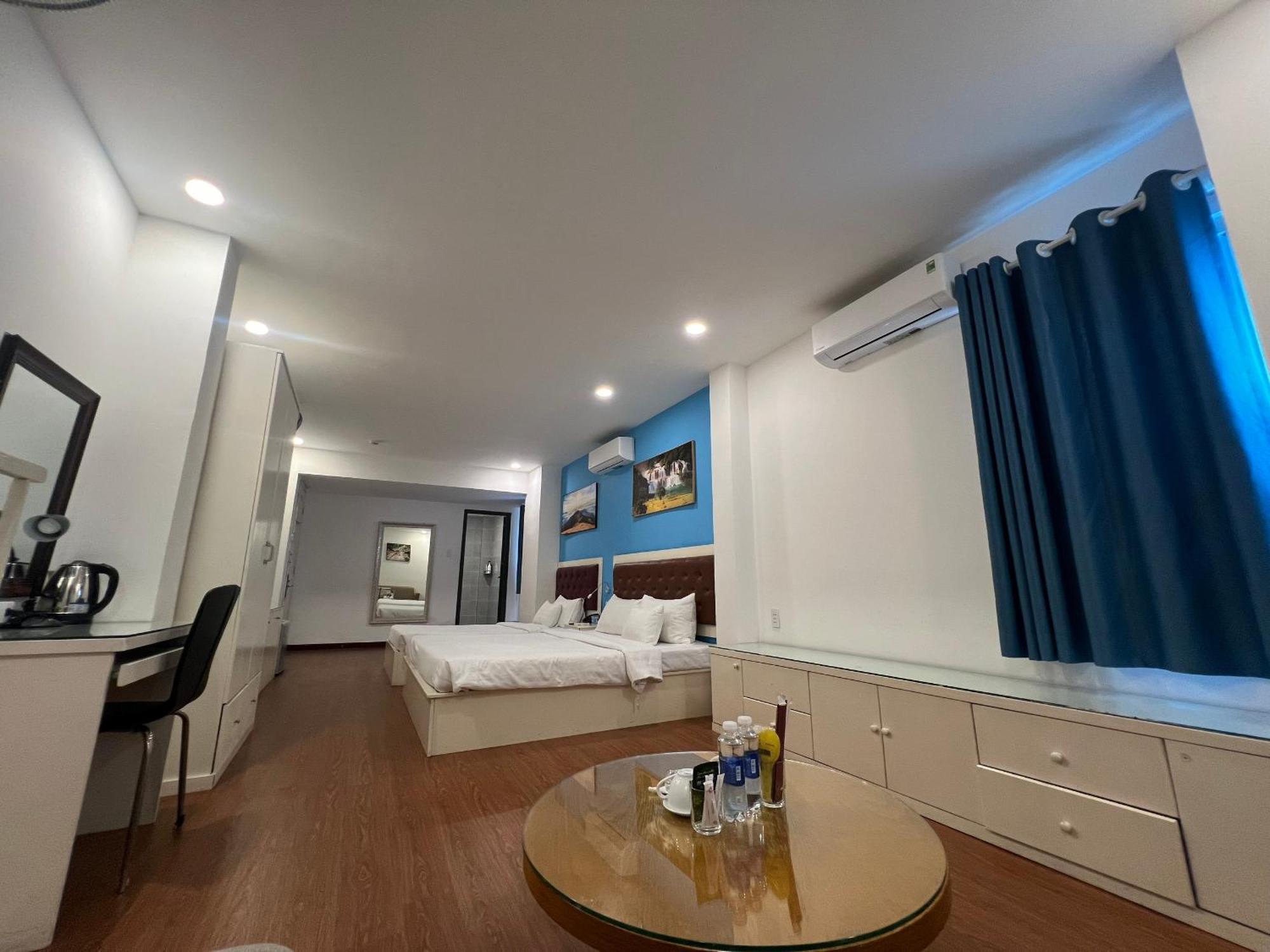 A25 - 274 De Tham Hotel *