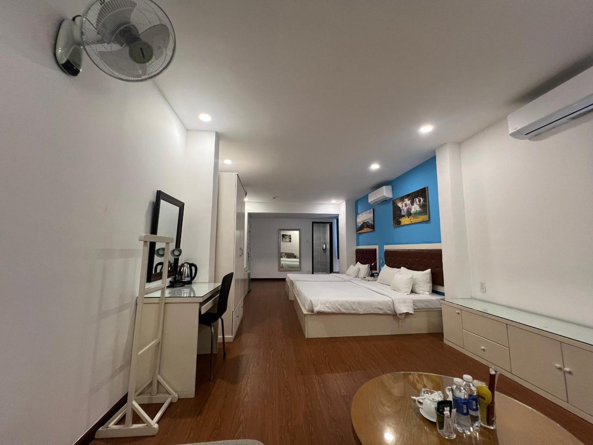 Hotel A25 - 274 De Tham