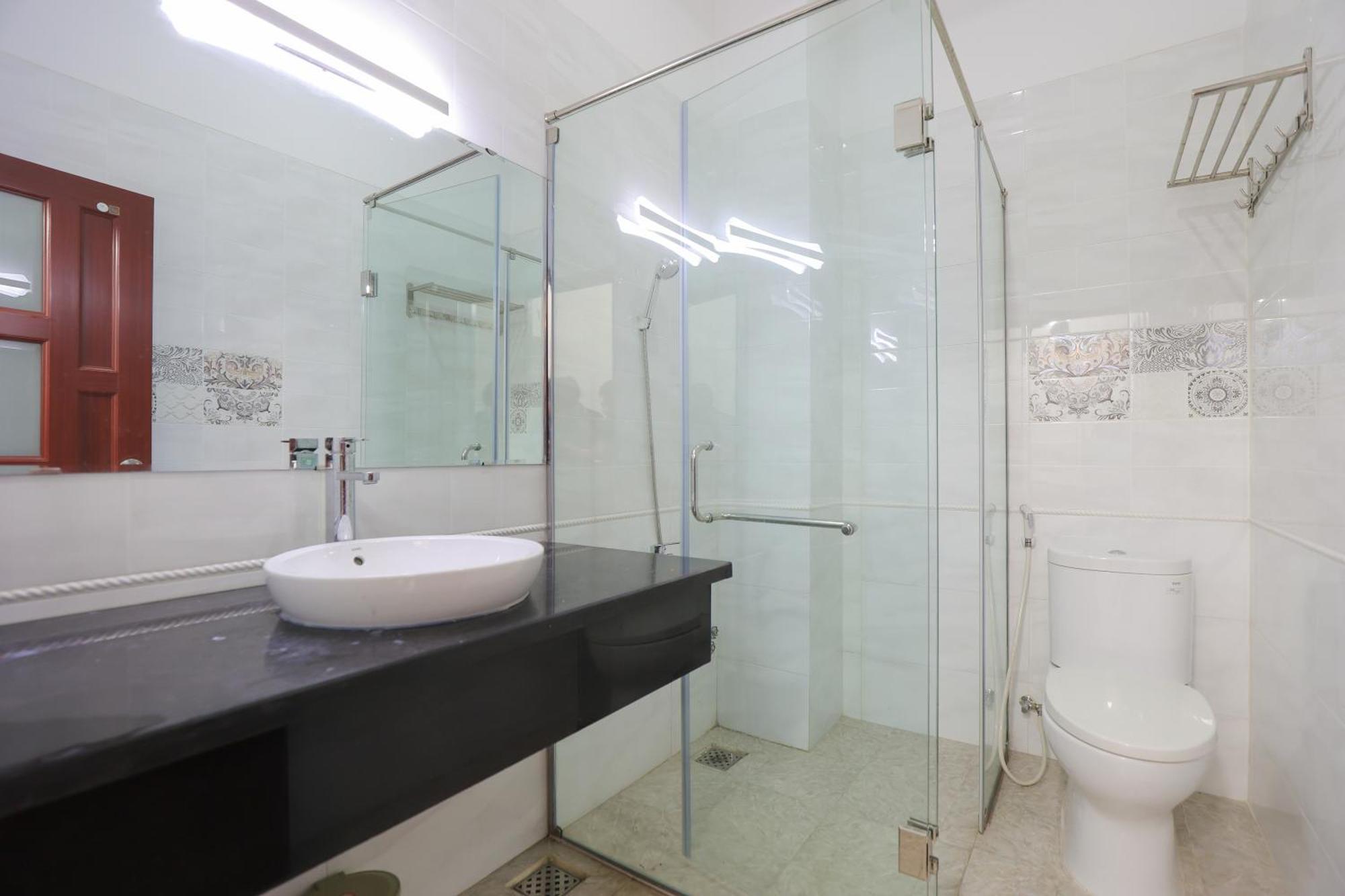 Cozy In Phu Nhuan District Near District 1 Apartment