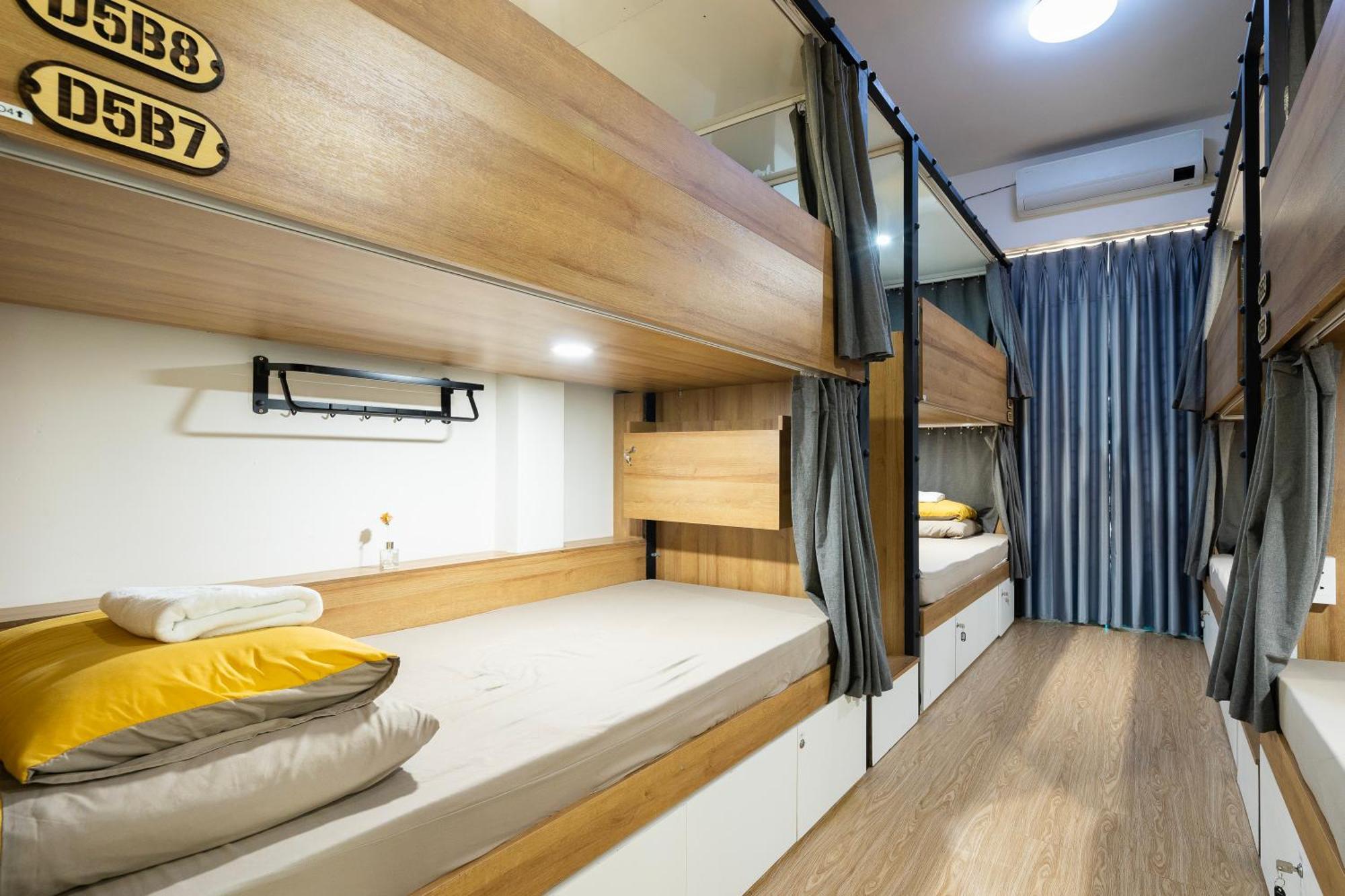 Apartment Dorms Bui Vien - Walking Street Ho Chi Minh City