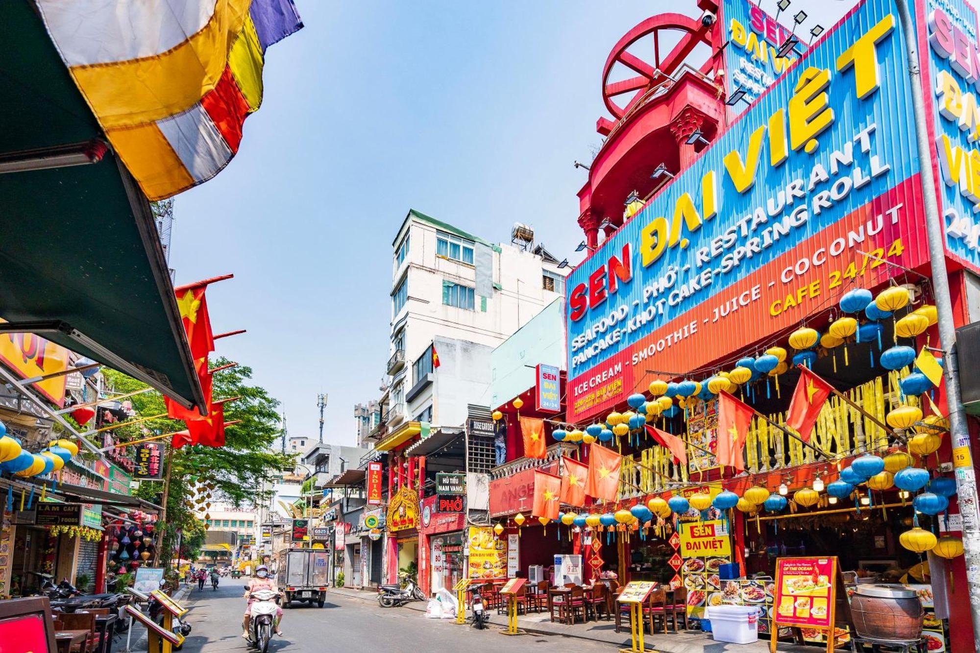 Dorms Bui Vien - Walking Street Apartment Ho Chi Minh City