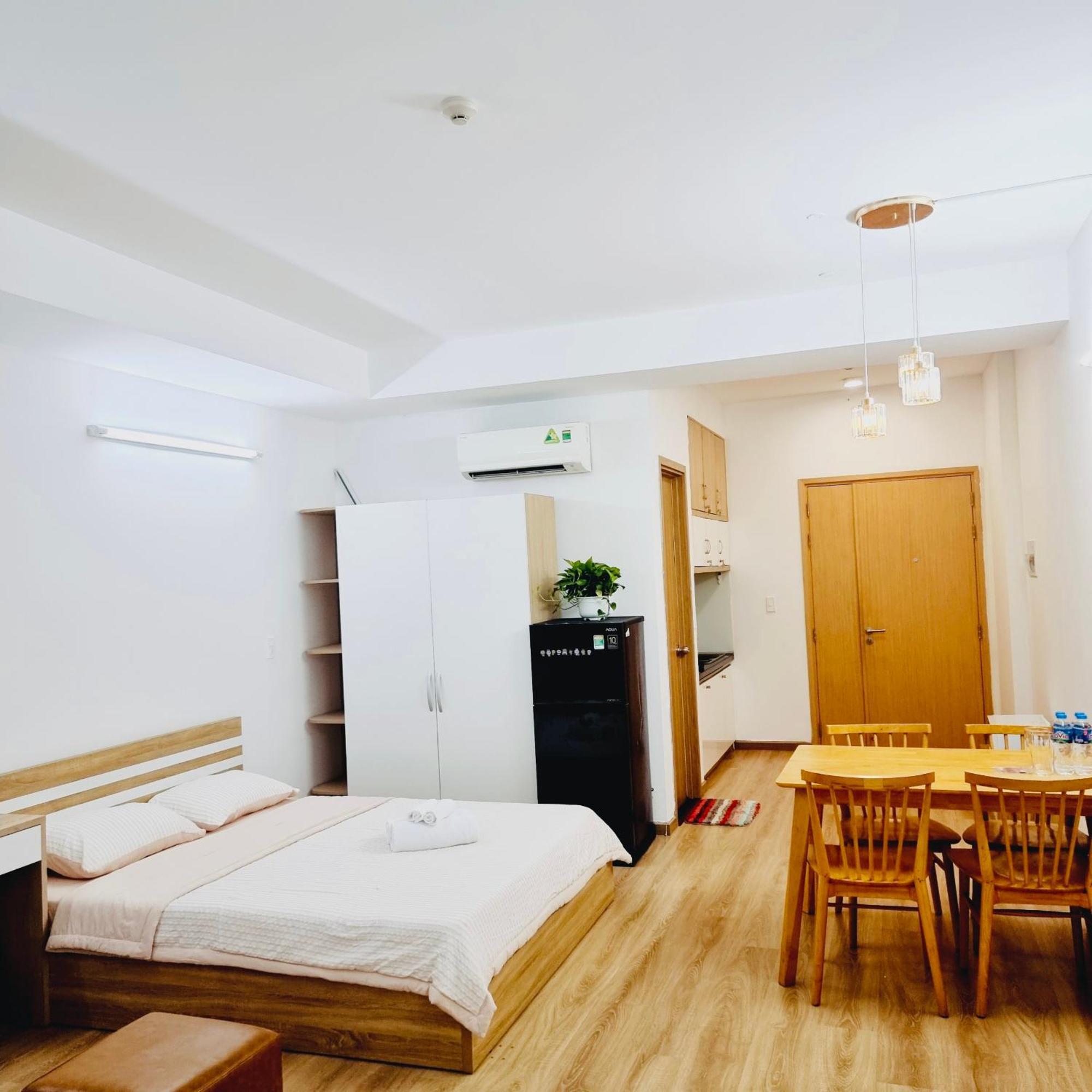 Apartment Charmington La Pointe District 10 Ho Chi Minh City